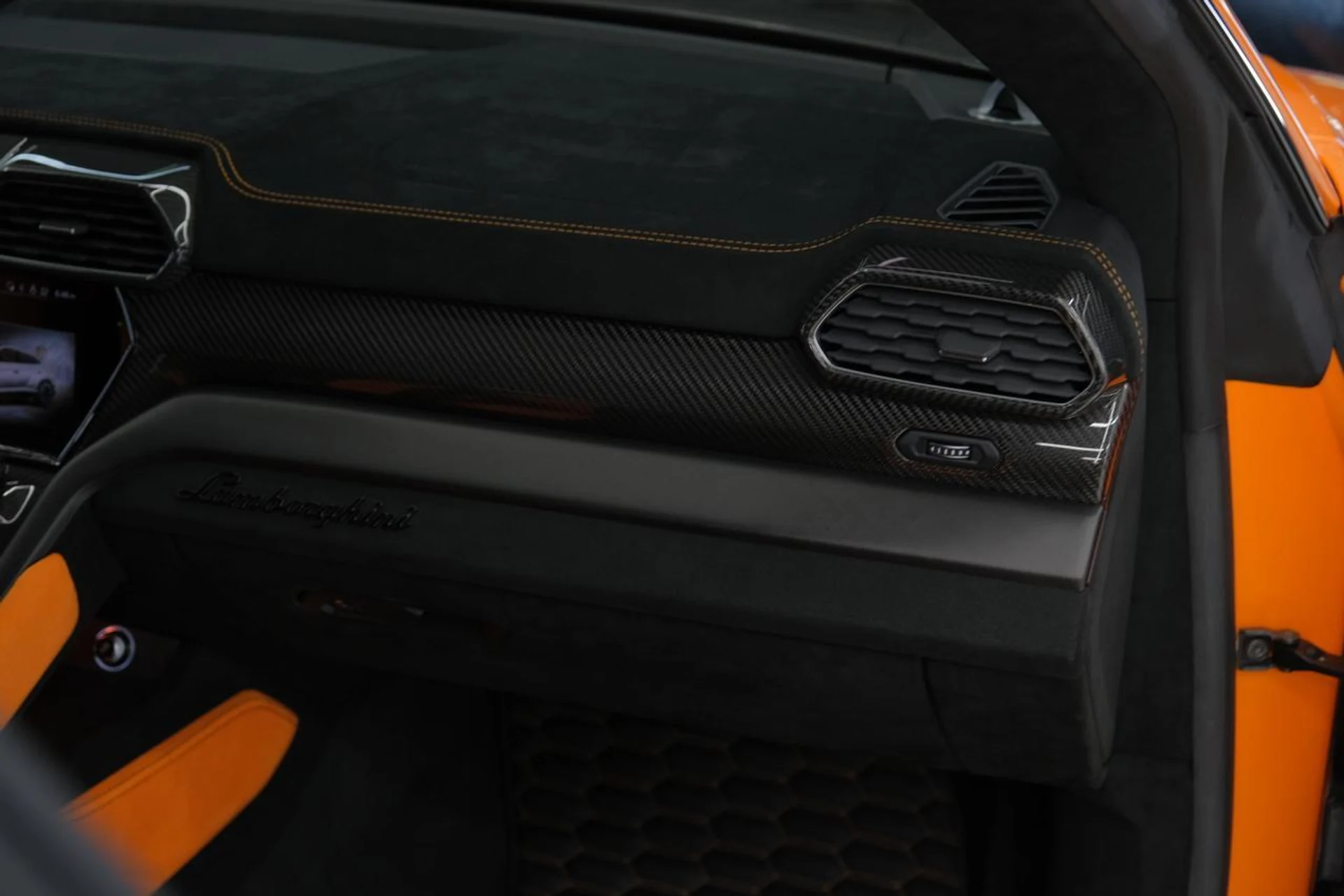 mph046_194920362_0ac9af63cdad799c97e1f665de7140f8_b0d5770c4a