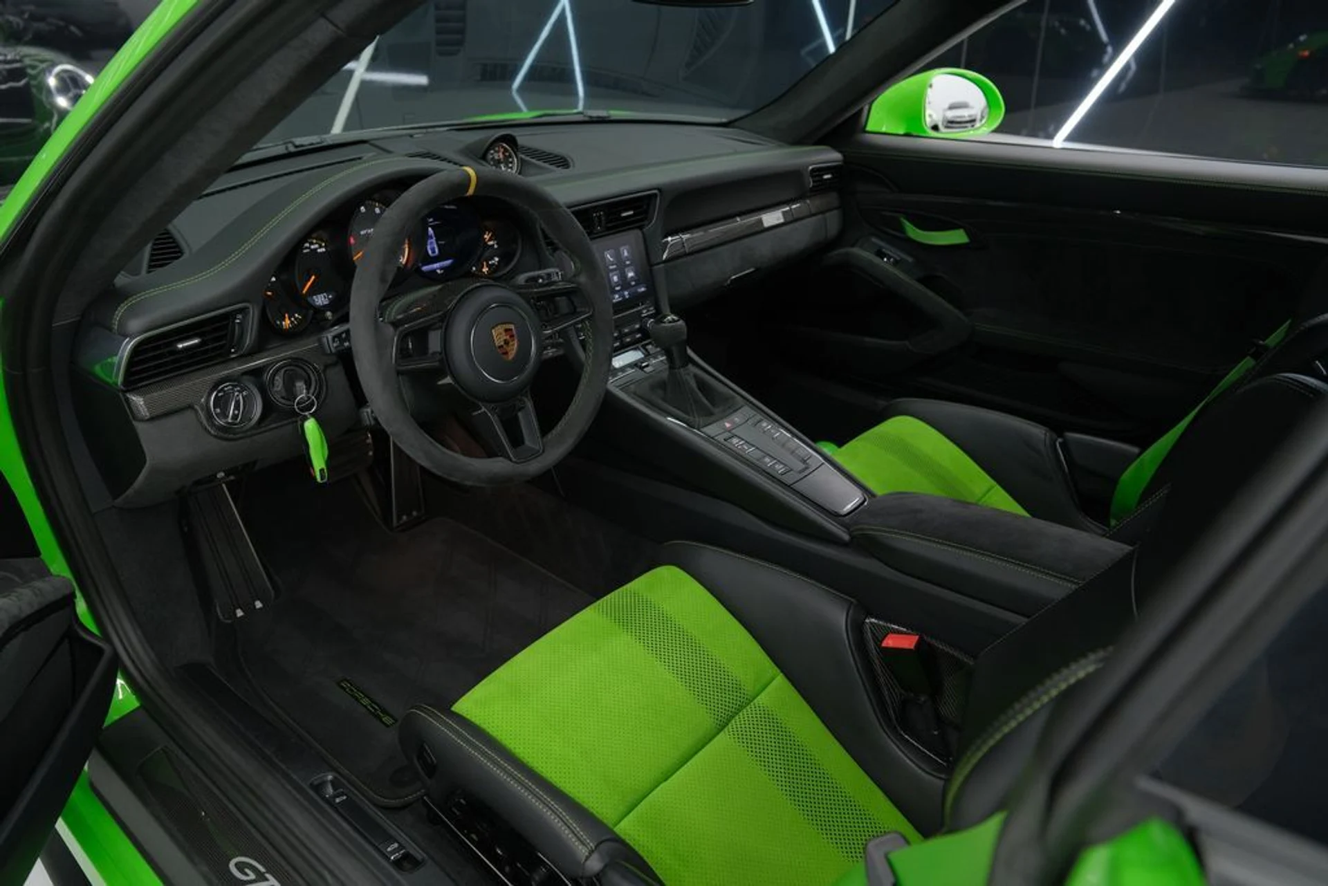 mph046_1952061906_6662bf39553c02f2e3303c331be2a935_b5a2823b87