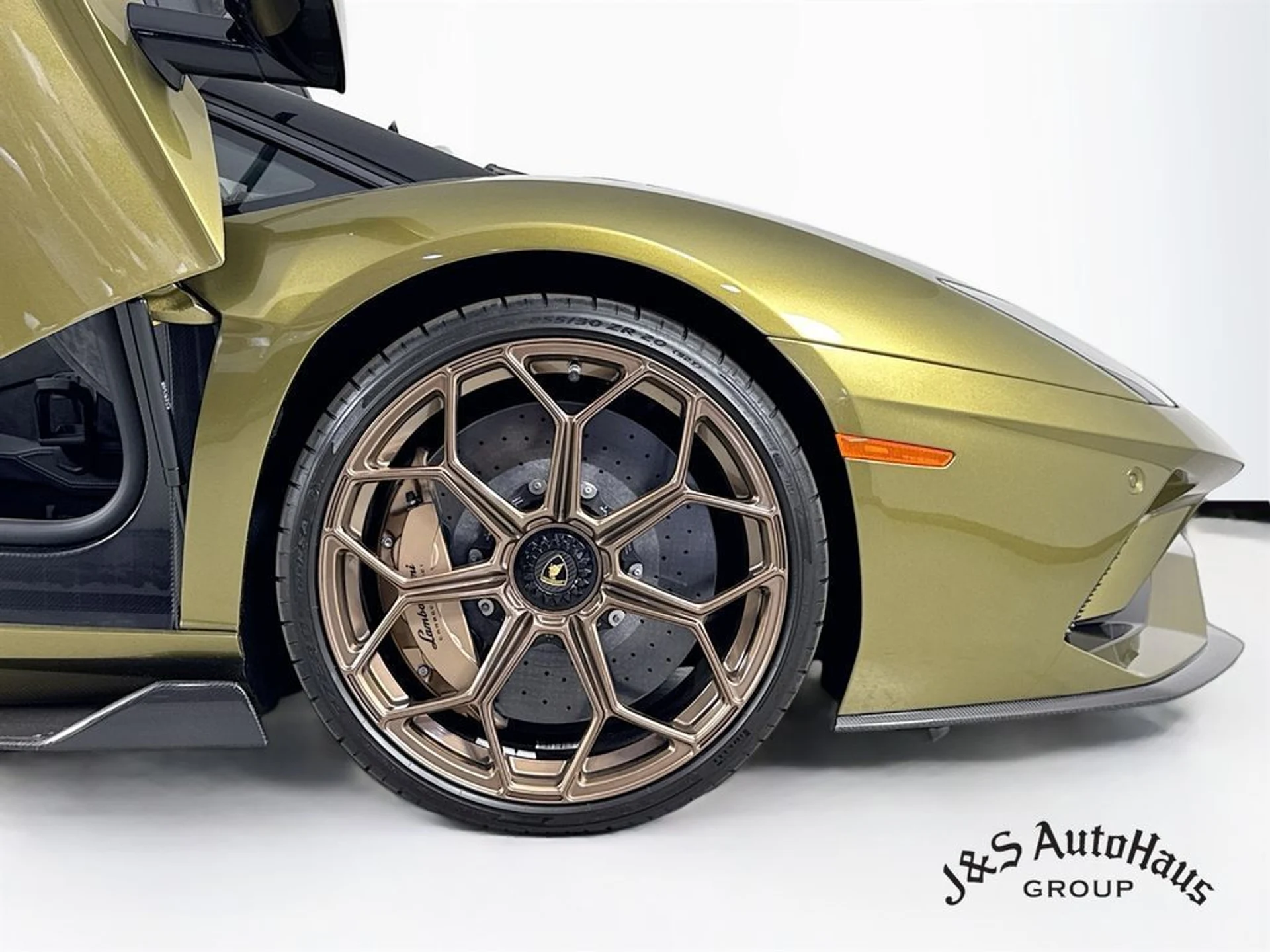 mph046_1976452932_0fu3yhkq8ut84itmt7s9gccoohz2_6e55993932