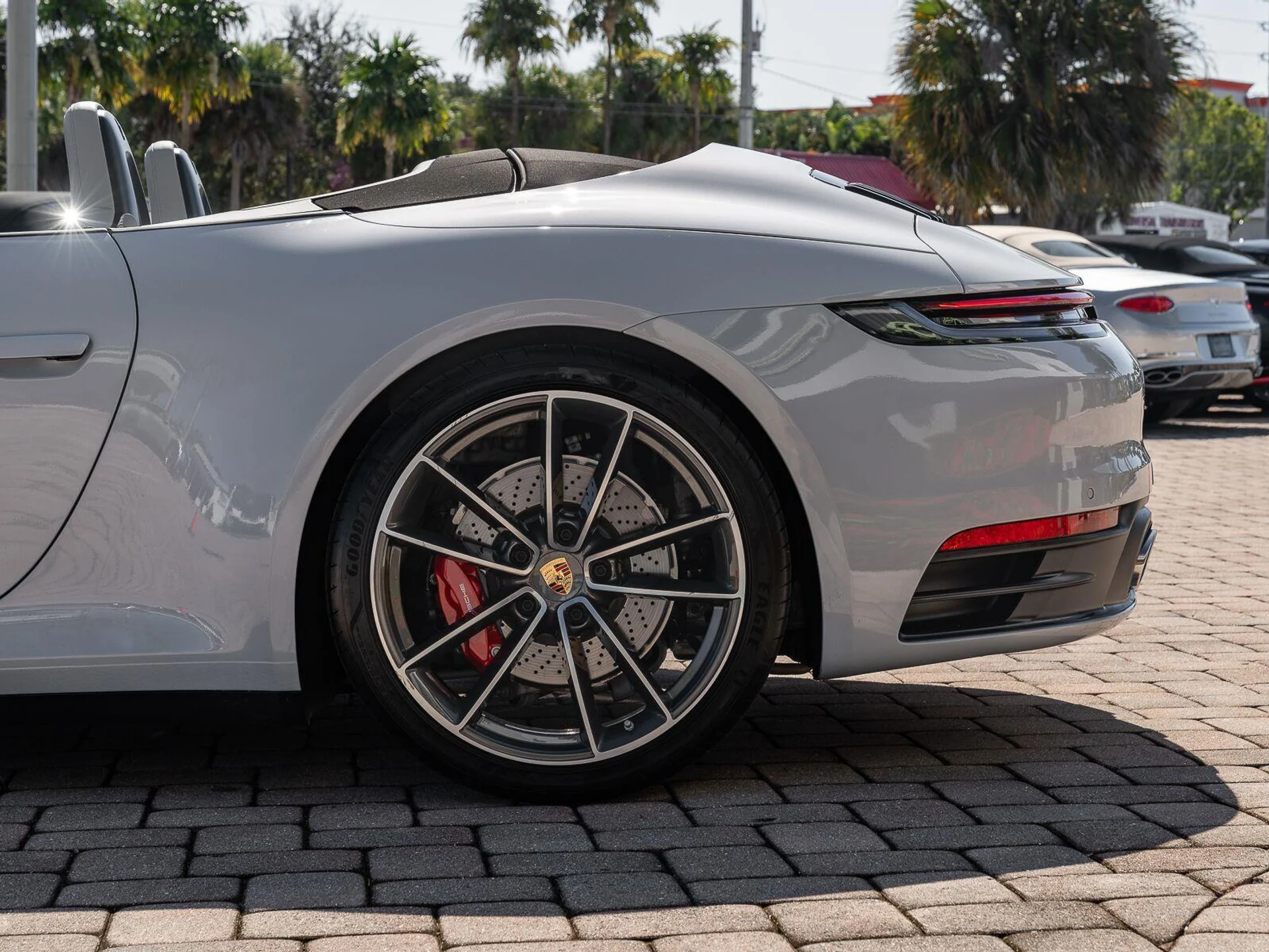 mph046_1993352674_Used_2024_Porsche_911_Carrera_4_S_1792609685_e03b4d8625