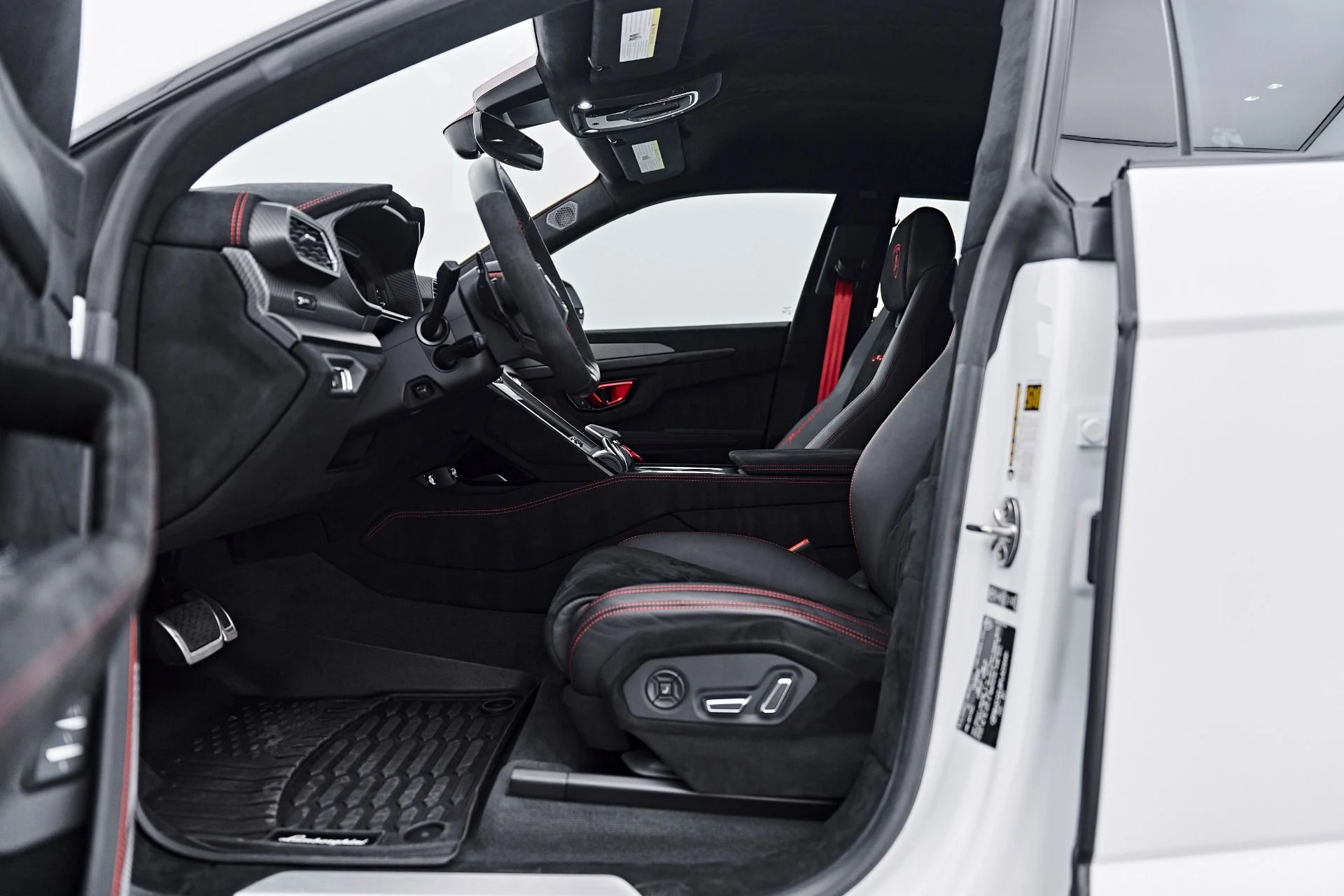 mph046_1993724847_Used_2023_Lamborghini_Urus_Performante_1790207618_b951487e62