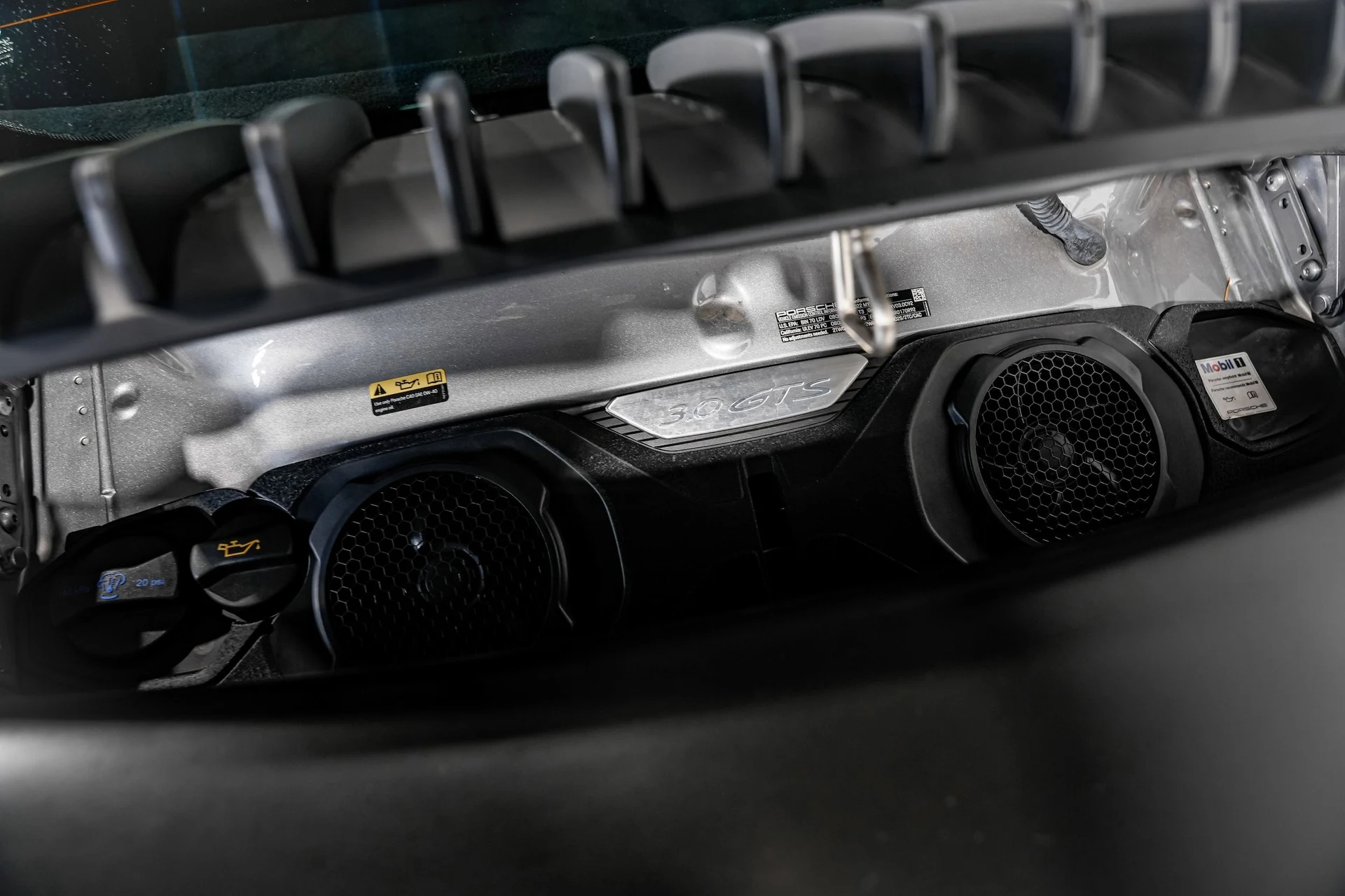 mph046_1998926163_1d6256f2f20779372087c88c58481350x_48f957db7b