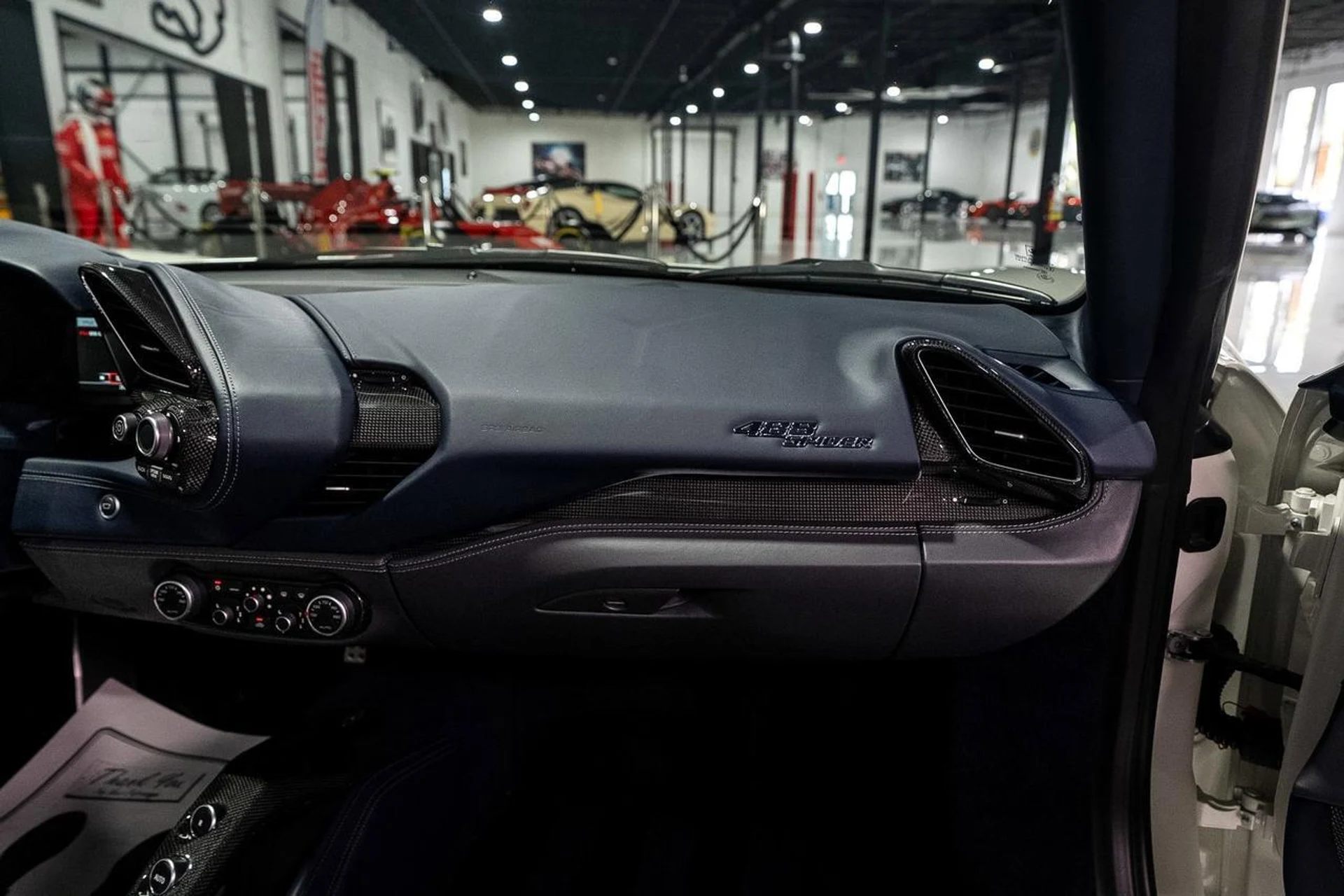 mph046_2009015983_92c2579beca0a1e4c3027e41bc34f9a0_1bac7bac6a