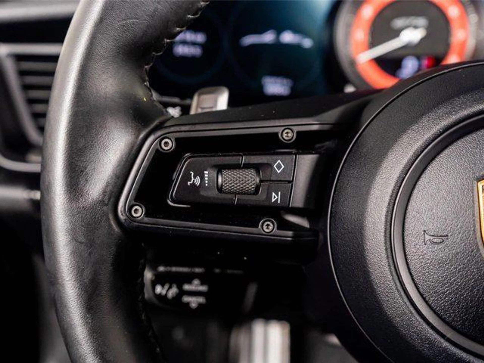 mph046_200976785_XLQ_8_O_Rk_3_Nl_PQ_Mf_GH_9fjbho_Z9_EU_c527e1450d