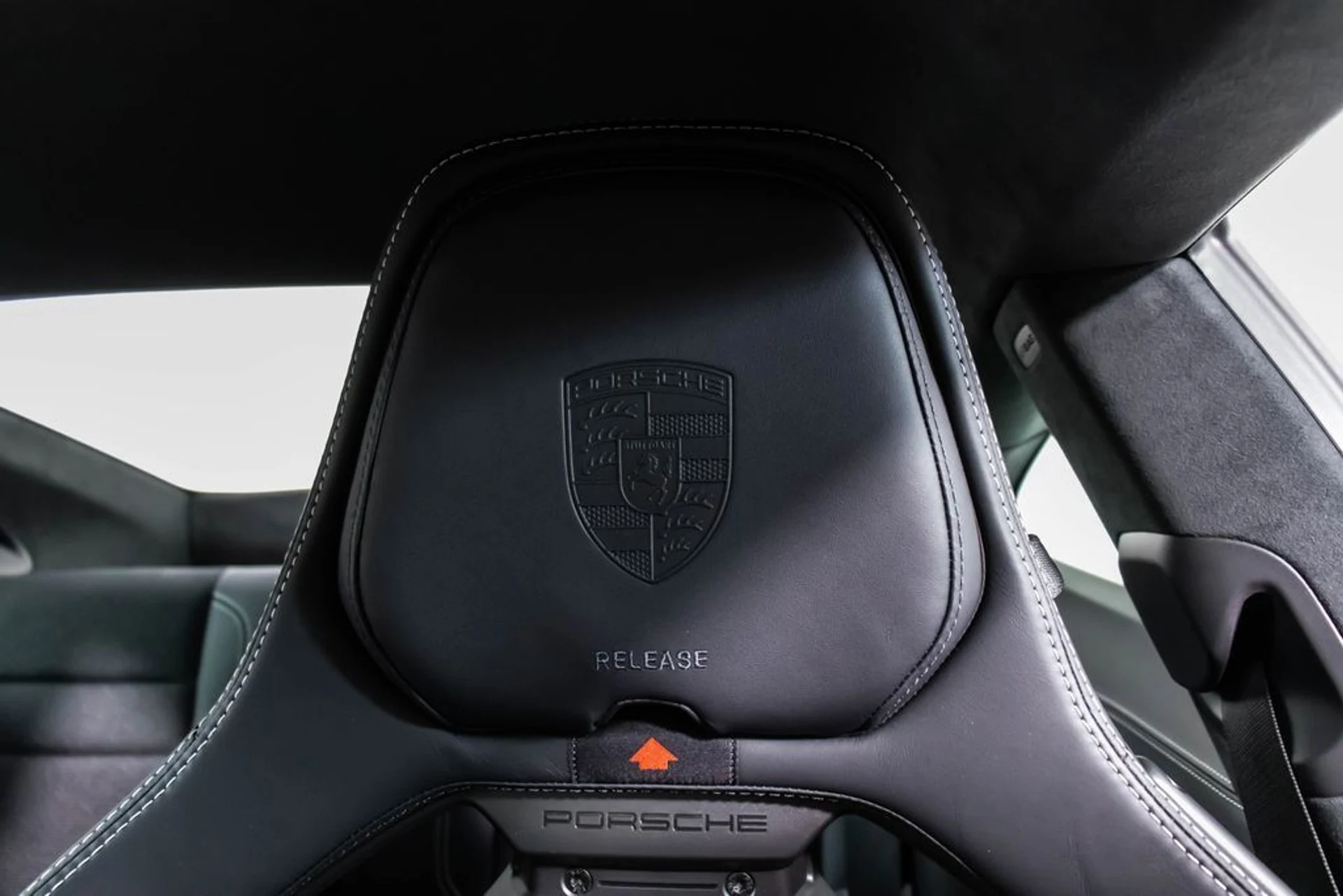 mph046_2036623508_f46f2bae5eea25d682538eaf331b94fdx_ac5d57e9cd