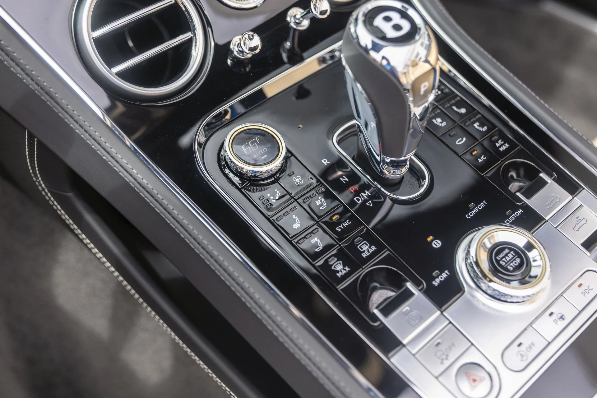 mph046_2059373768_Hi_Tech_Luxury_Imports_LLC_SCBDG_4_ZGXRC_016161_image_46_798f4ce1f7