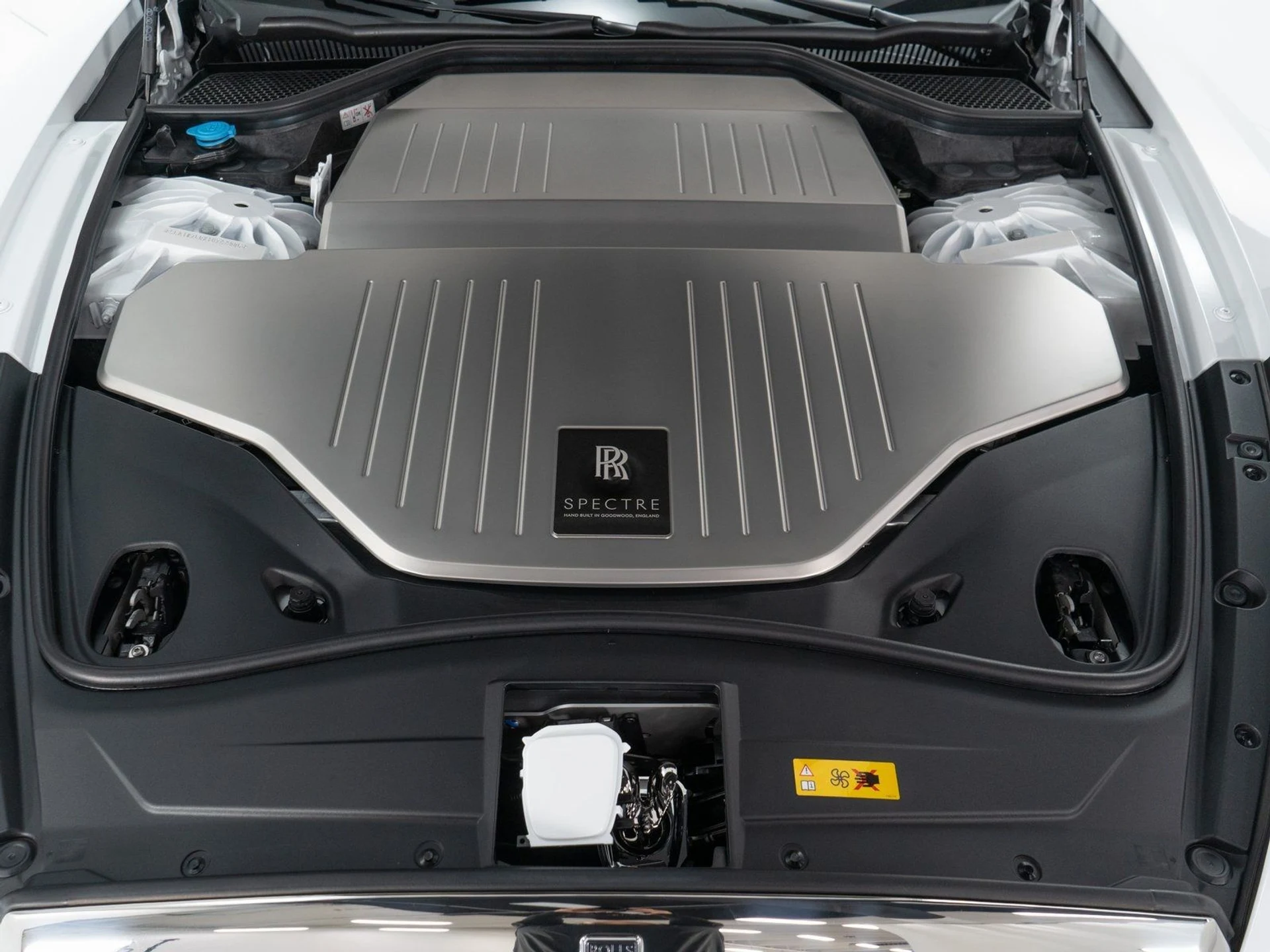 mph046_2063568113_e23bc762e578eb5d408e130086934d91_516a6eec1d