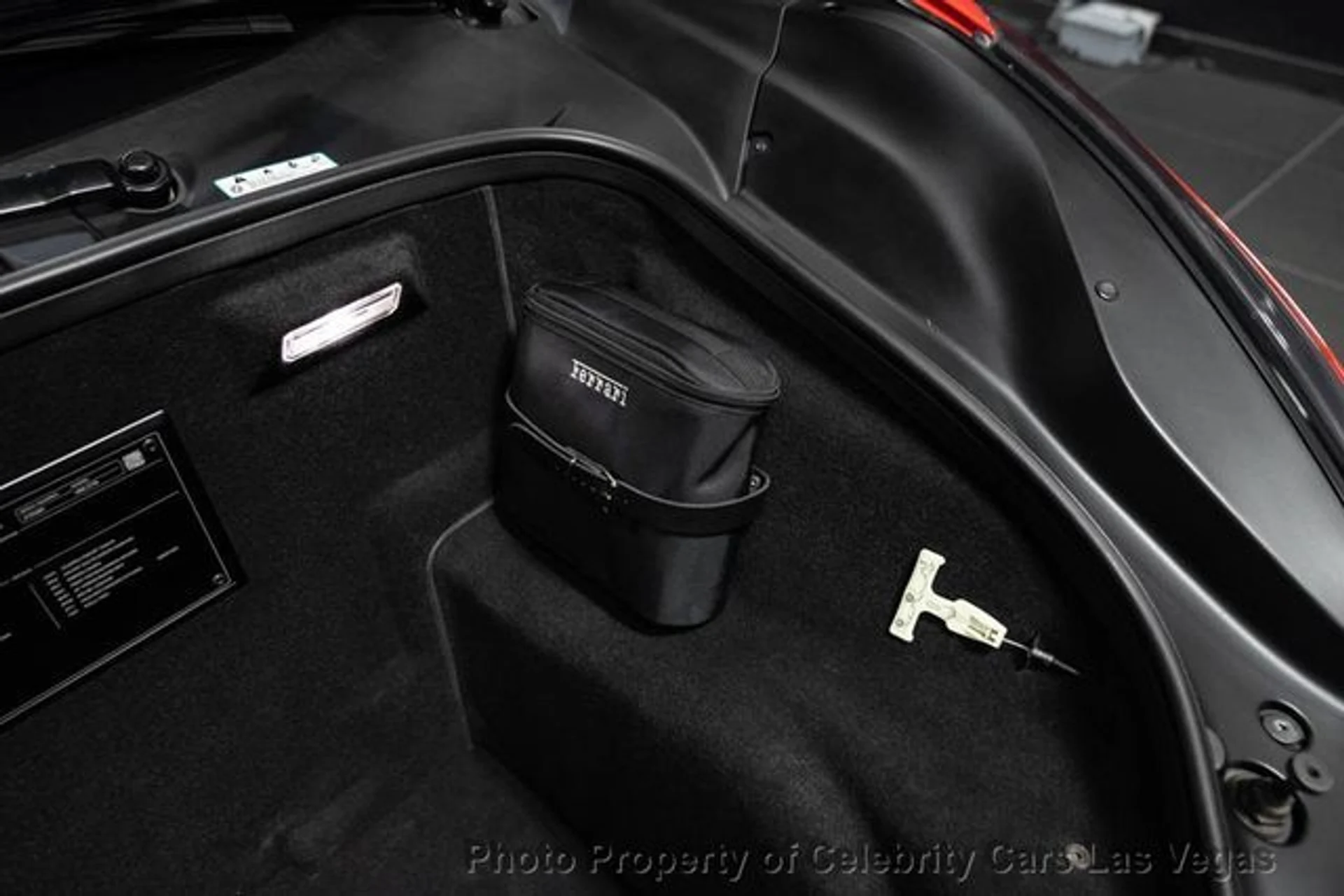 mph046_2069238513_used_2016_ferrari_488_gtb_2drcoupe_9707_23063335_51_640_b95a49bbda