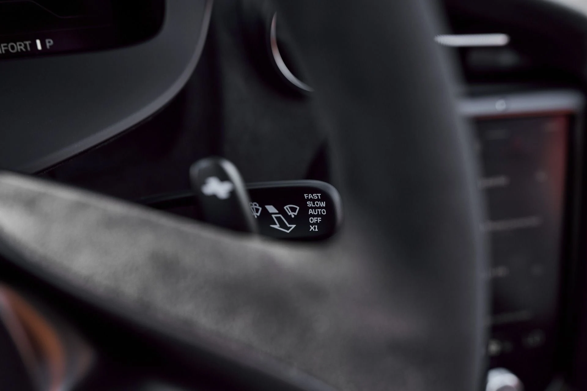 mph046_2111918962_Used_2024_Mc_Laren_750_S_Spider_1762034322_230f49e449