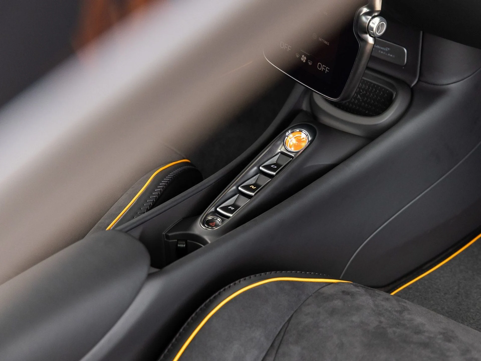 mph046_2125739593_47_dddacbac95