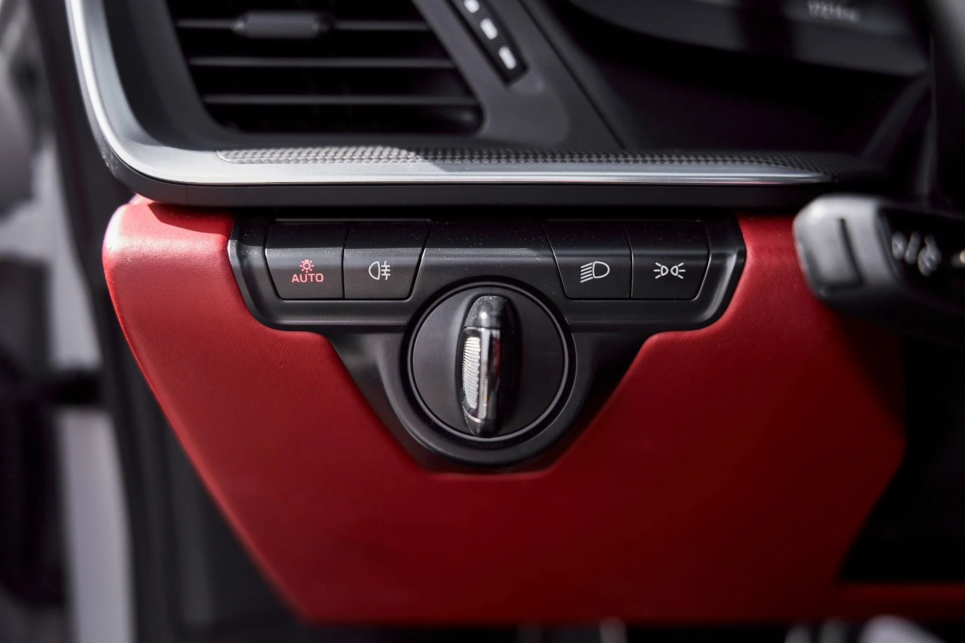 mph046_2145415107_Used_2022_Porsche_911_Turbo_S_1772308224_47a1025a6b