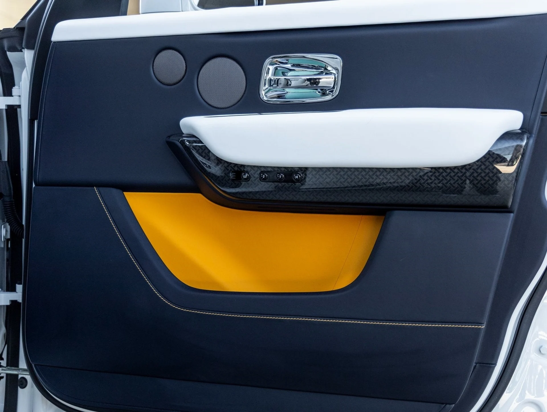 mph046_2169816281_47_dc71e4af18