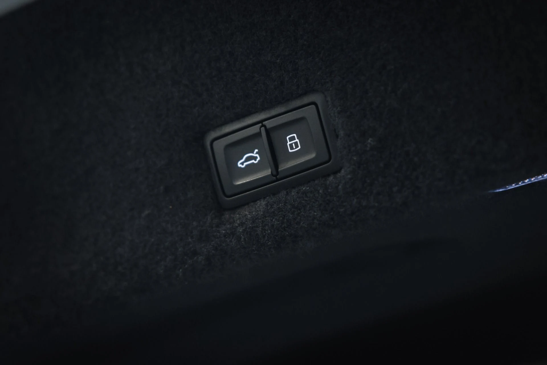 mph046_2174588707_Used_2023_Lamborghini_Urus_Performante_1775866499_b4f01f0a0f