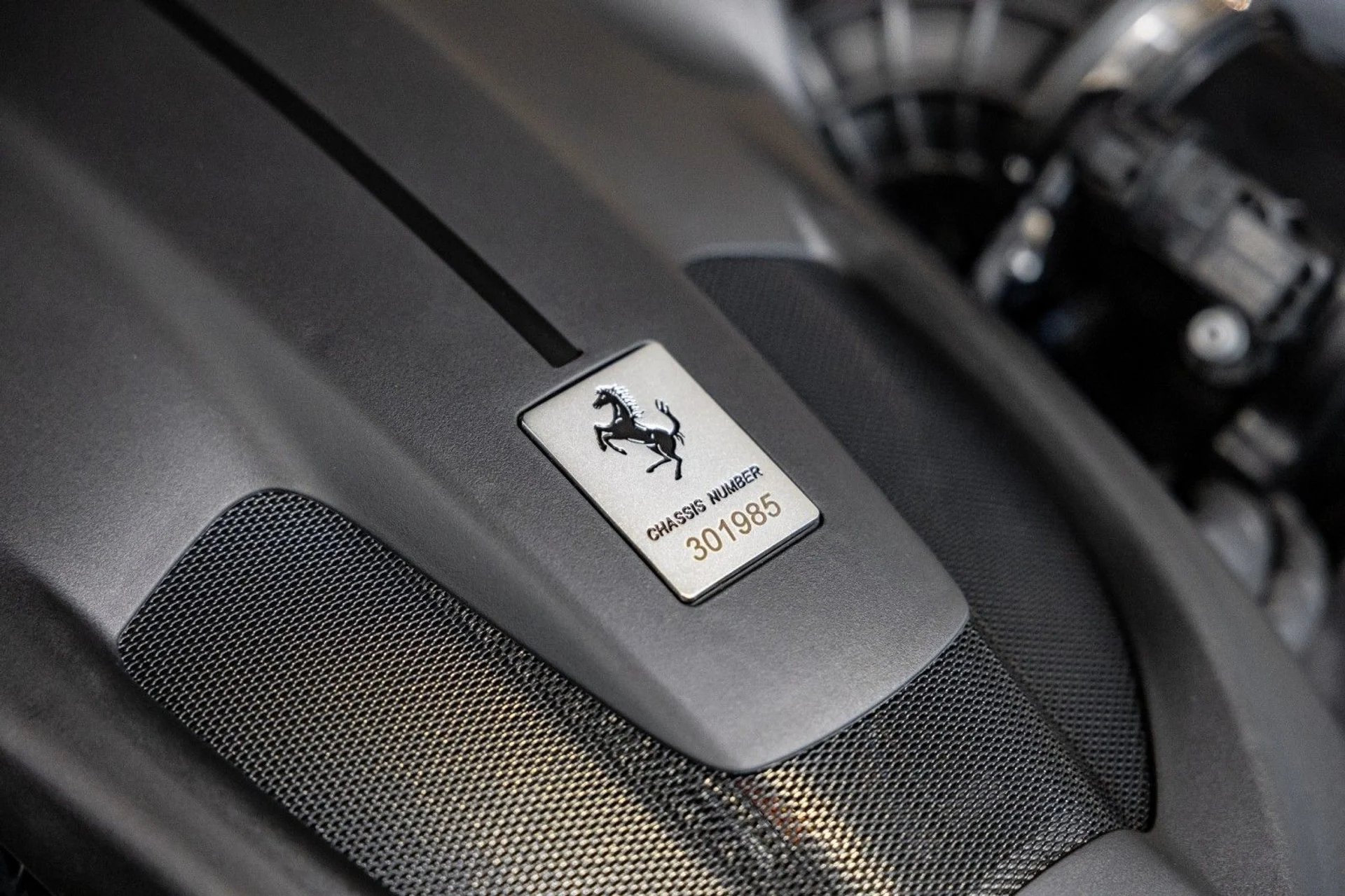 mph046_2182760530_5_Q_344d2f6100