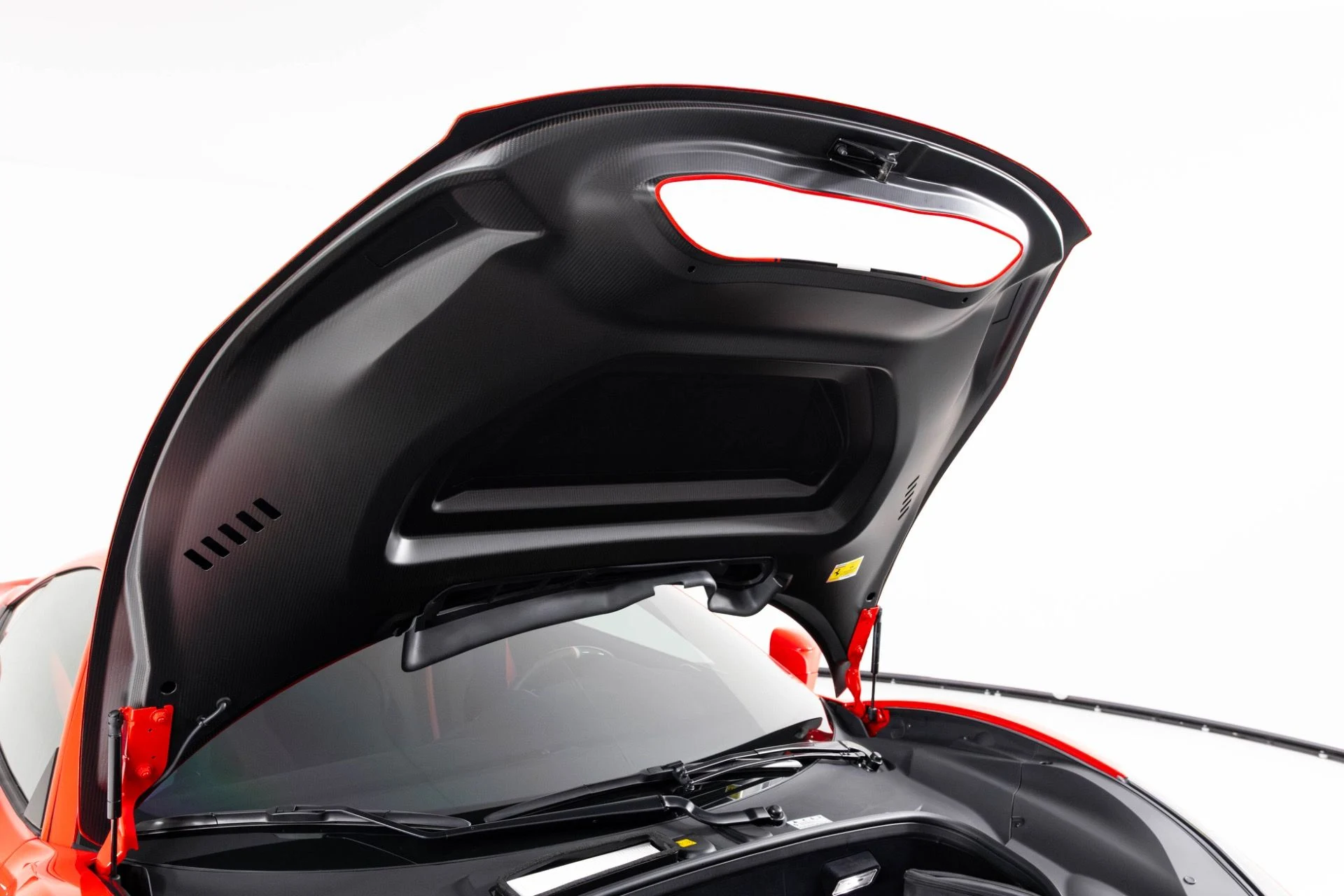 mph046_2209194967_Used_2019_Ferrari_488_Pista_Coupe_1764015869_8f31e1e9ff