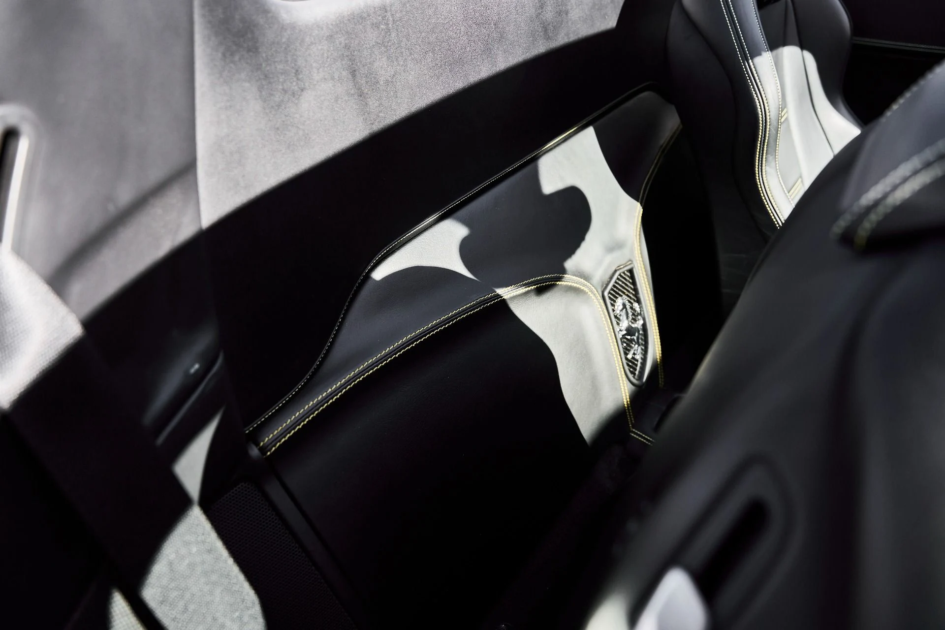 mph046_221385255_Used_2015_Ferrari_458_Spider_Base_1777010290_41dcf3740b