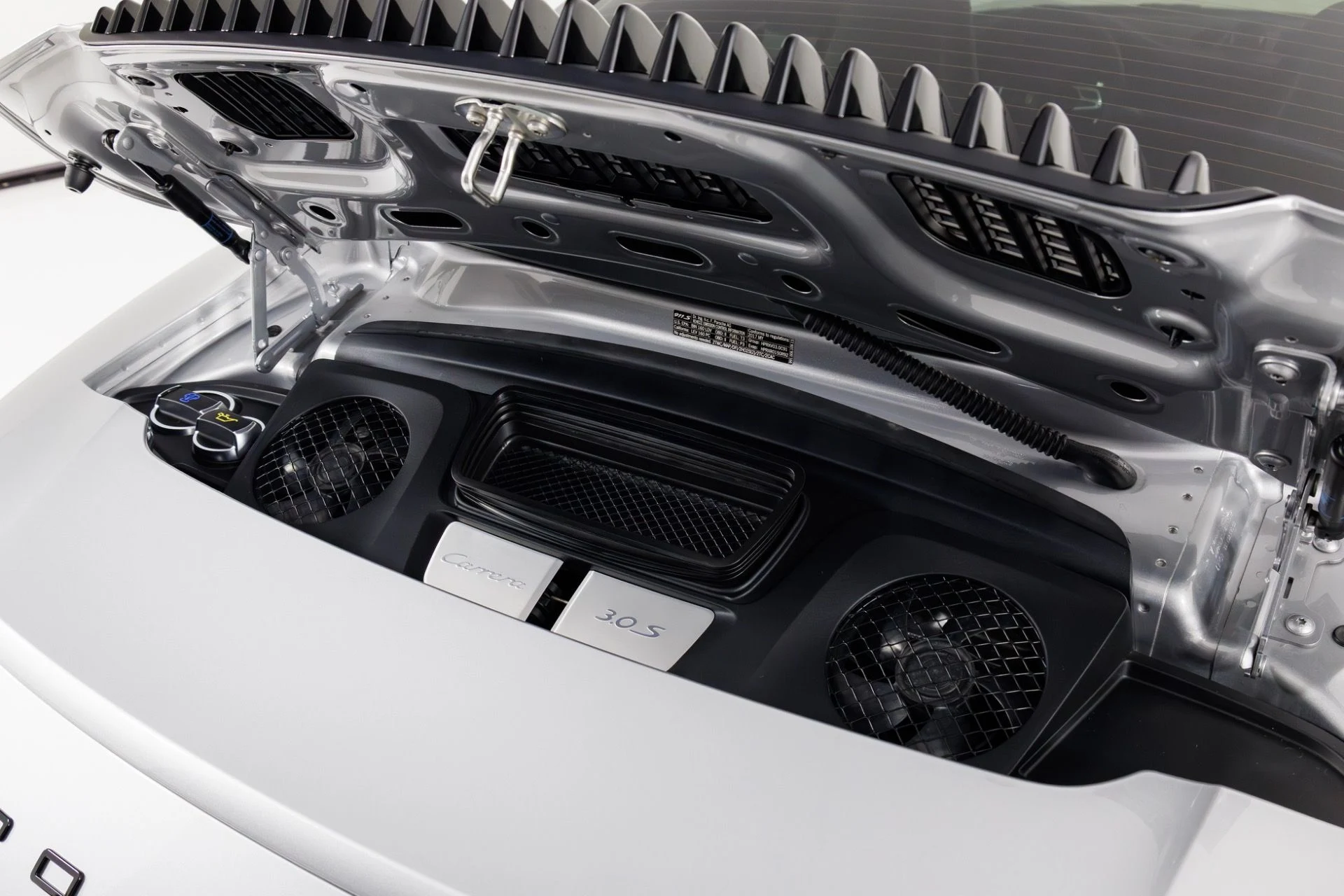 mph046_2222982718_Used_2017_Porsche_911_Carrera_S_1769117493_03ce71647c