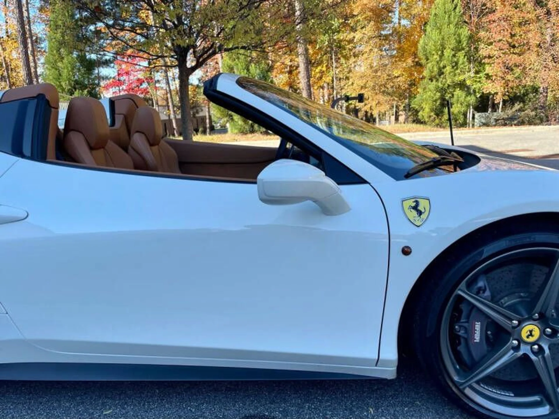 mph046_2244895121_2013_ferrari_458_spider_base_2dr_convertible_853000fb39