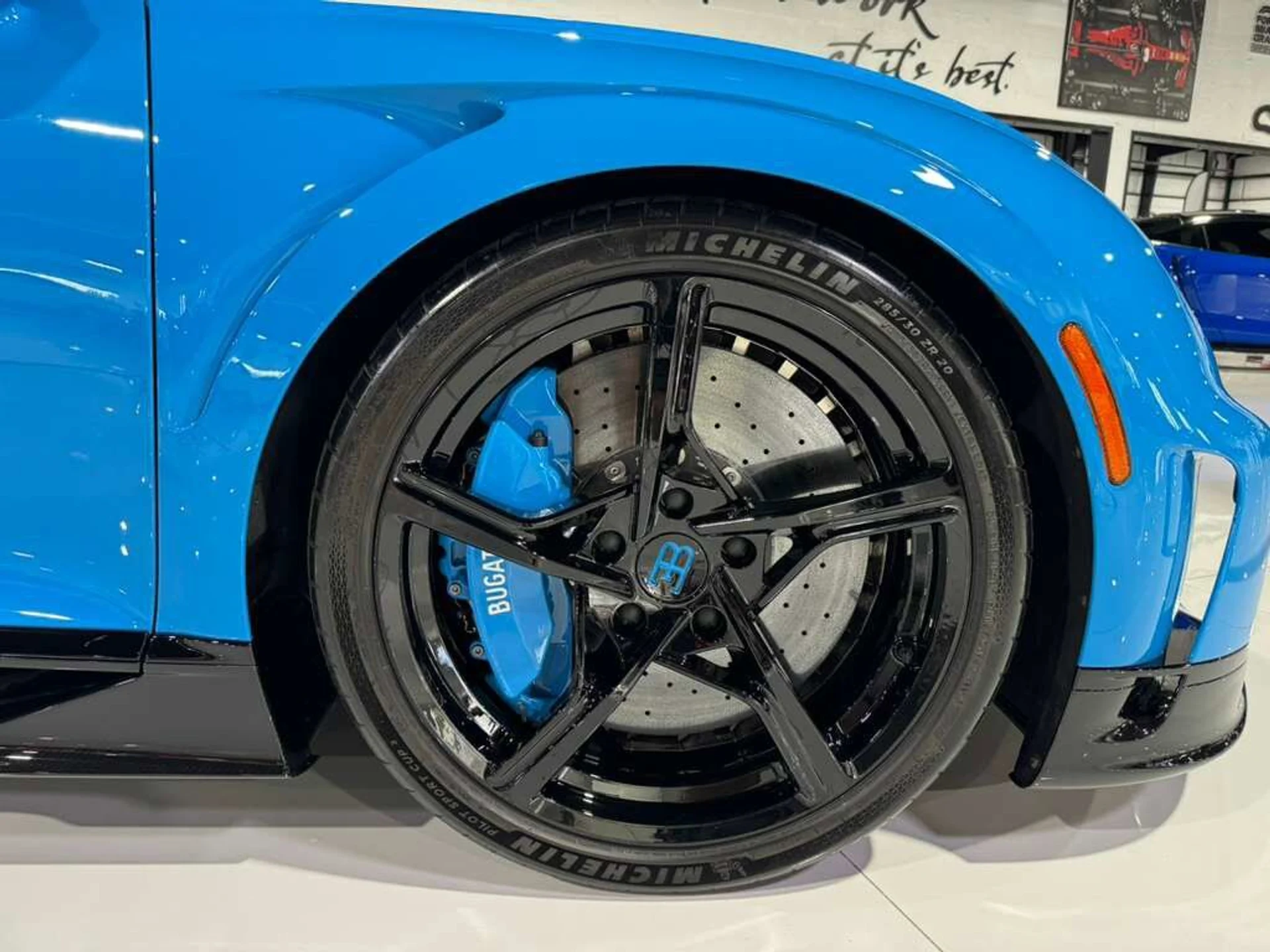 mph046_2262894707_9b7ab60124311392df33fe9adaddbcc2_51cd349b71