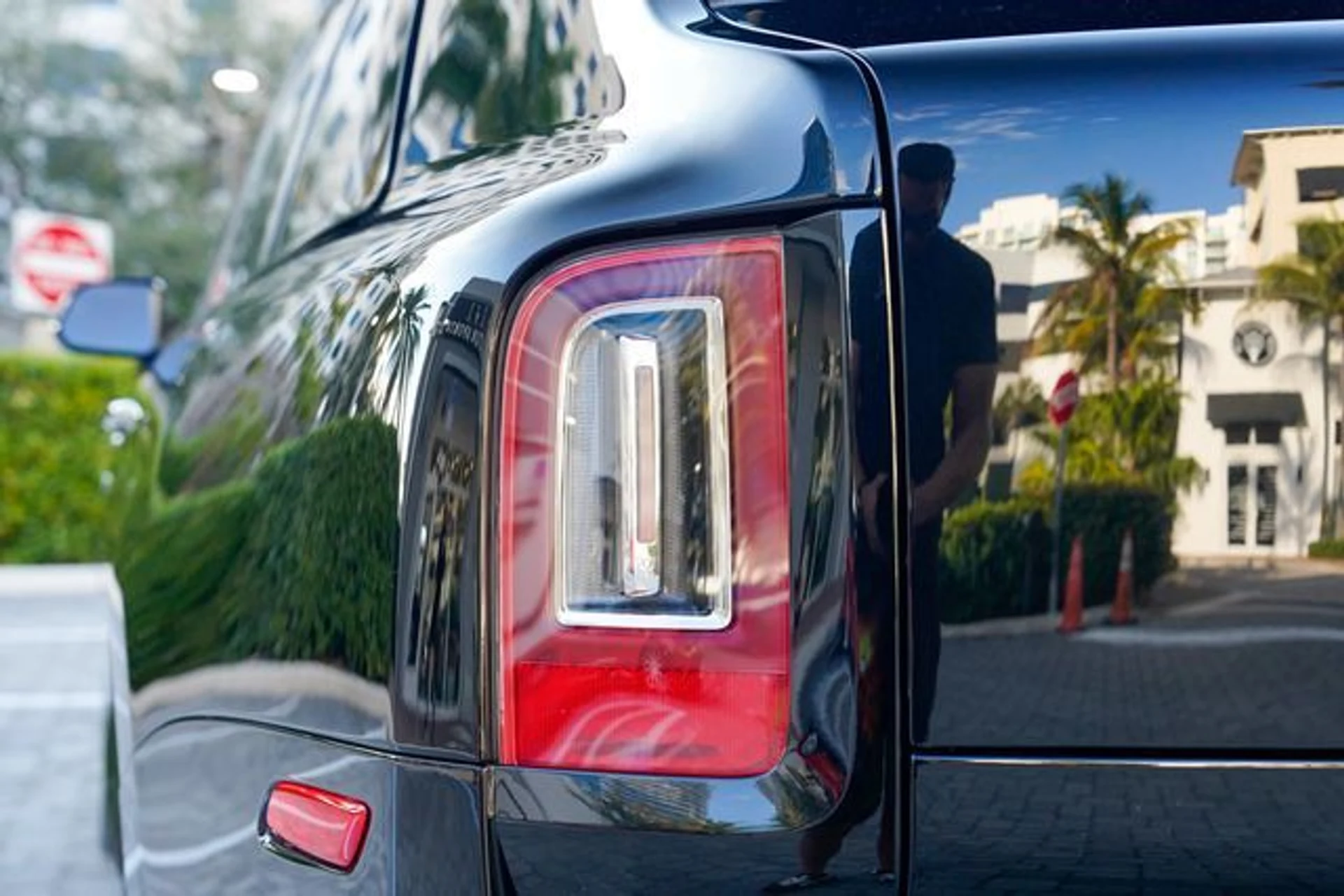 mph046_2285097986_22982651_47_da53e08af9