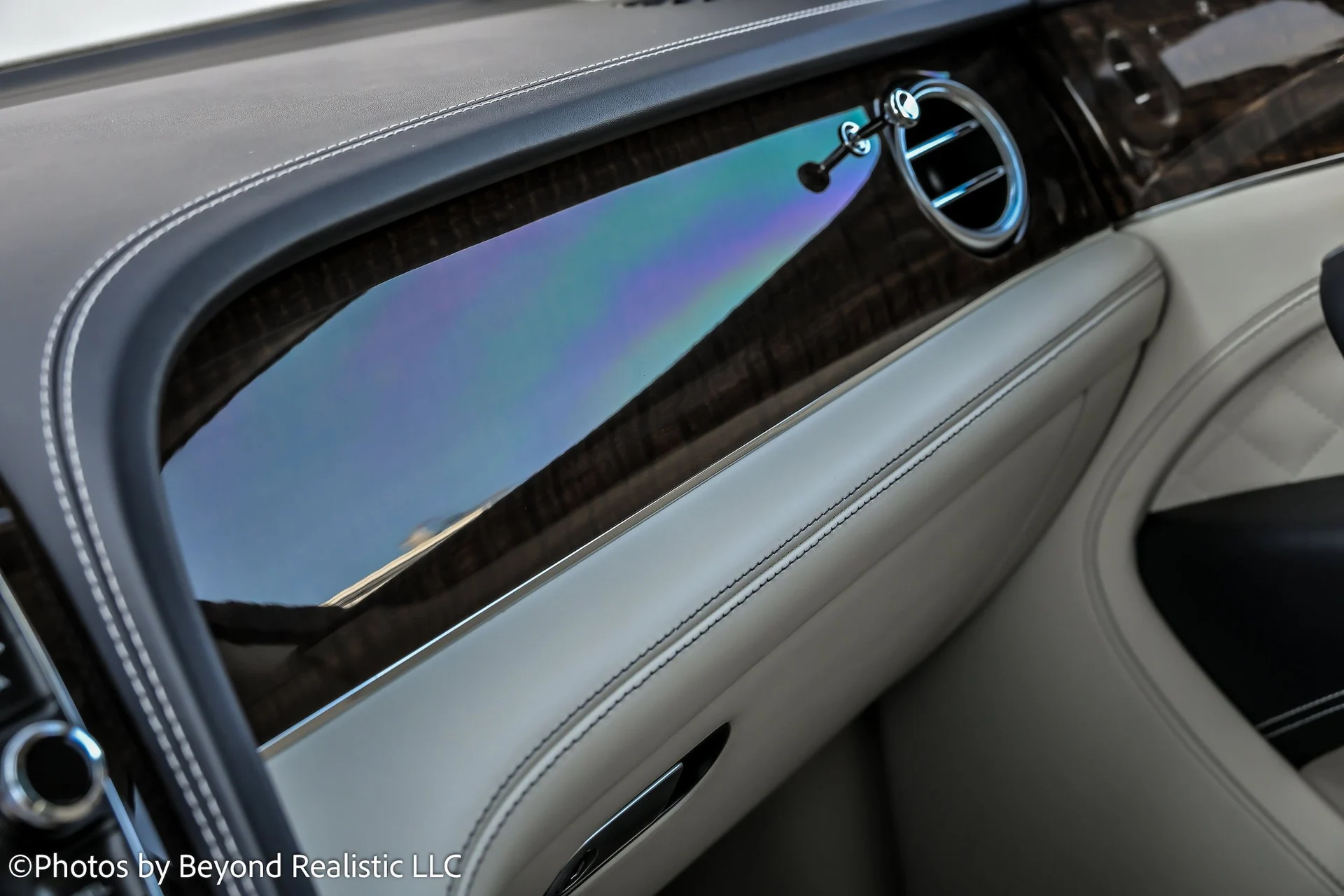 mph046_2307686796_ff5e6eec281a3c653d0428fead0b2a35x_aba07072ad