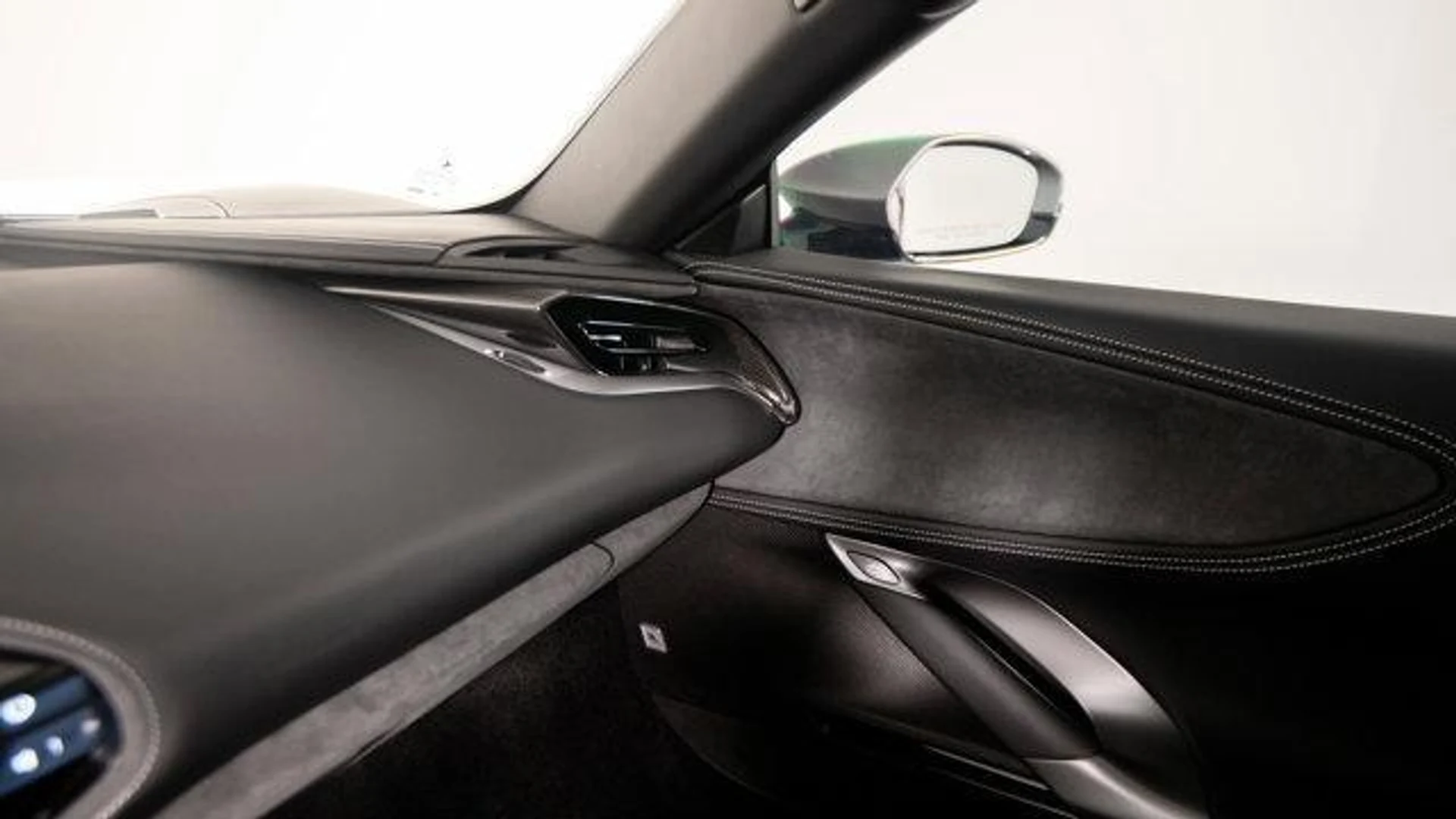 mph046_2311834916_vq4a_VS_7f8nol7_NHOEKCE_s_N2_Uk_66d0e577f4