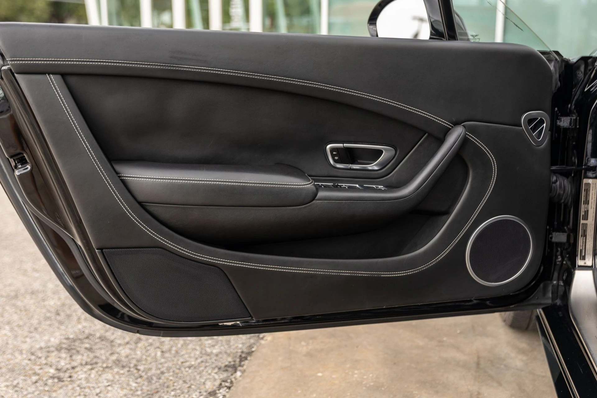 mph046_231498489_Hi_Tech_Luxury_Imports_LLC_SCBFH_7_ZA_5_GC_055059_image_46_52af88ae77