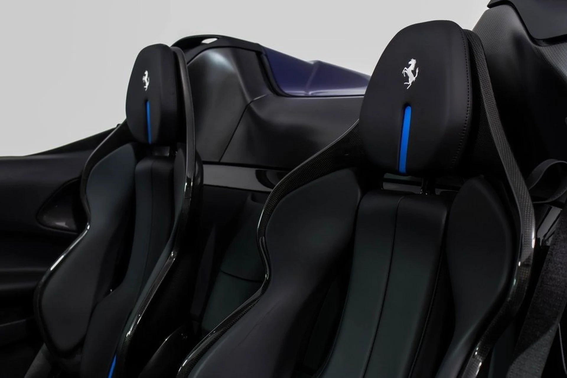 mph046_2324209256_c9952fb86b6f7987c3e2f61bad4e8fa1x_04adb75118