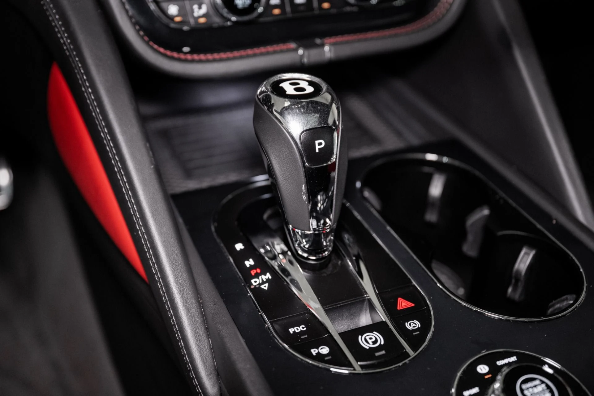 mph046_2326891404_Used_2021_Bentley_Bentayga_V8_1759421364_a3cae4de0b