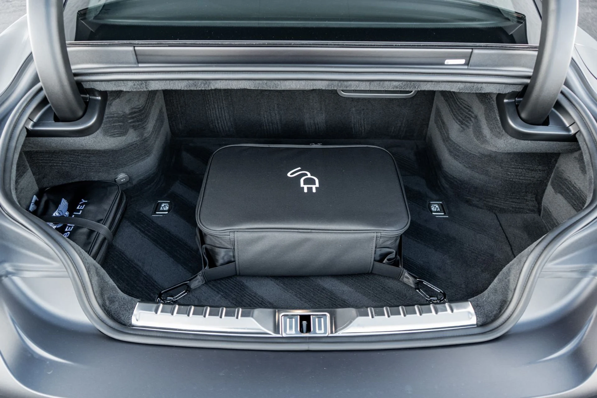 mph046_2333196255_c375a837_9fb9_44d2_a5f5_d5c71d13dc20_46cedc4136