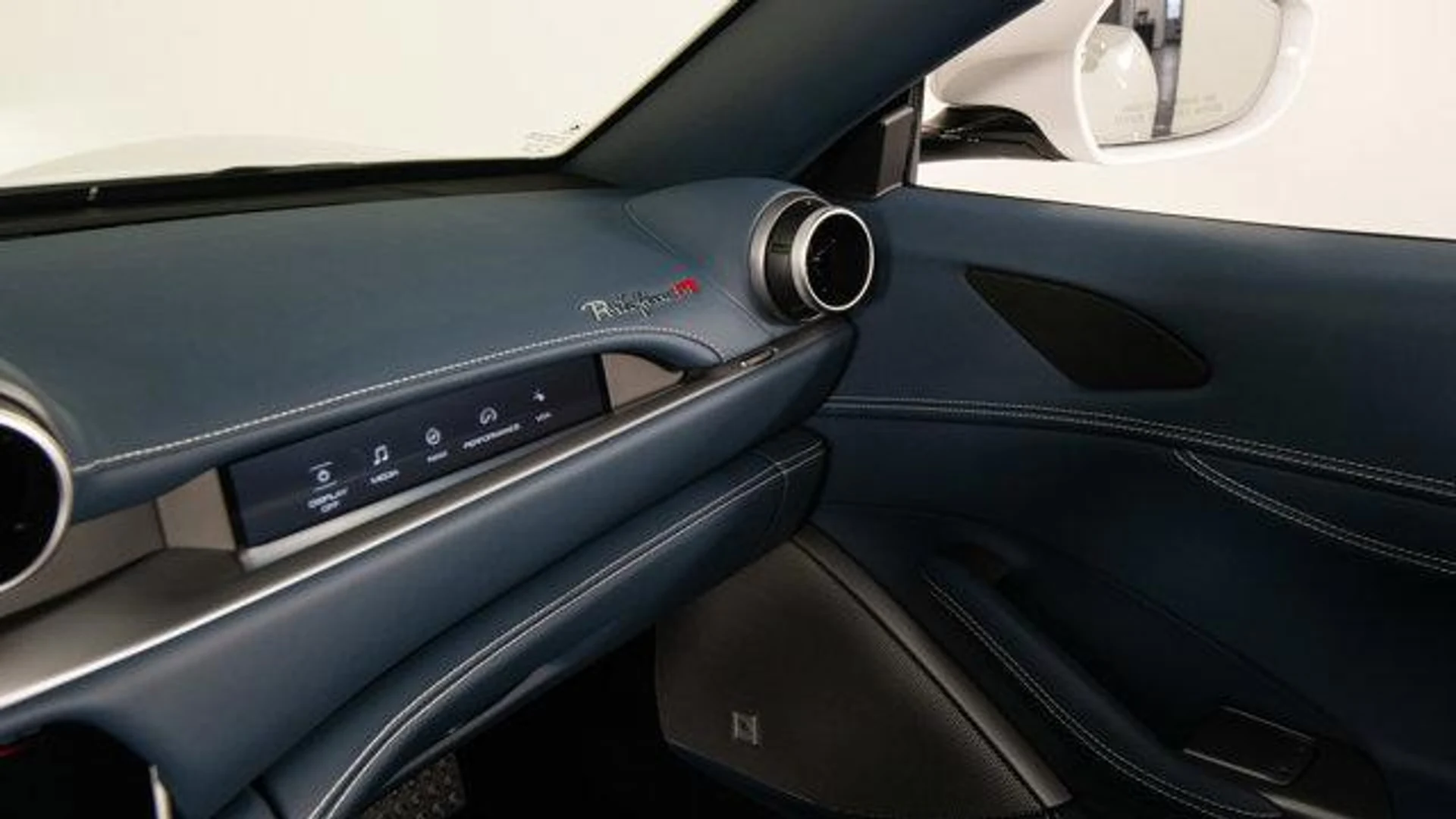 mph046_2339340351_o_O8yr_G_Ja_Kch_D1dx_K_Ry5_IE_98_V_s_bb9e91a24c