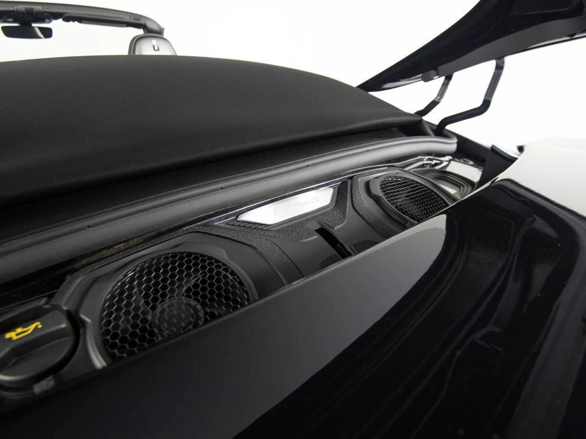 mph046_2339827634_a_Vbx_JMG_Cil_Dq_I55_Tgqzs7x_F_Mcg_1327dd93aa