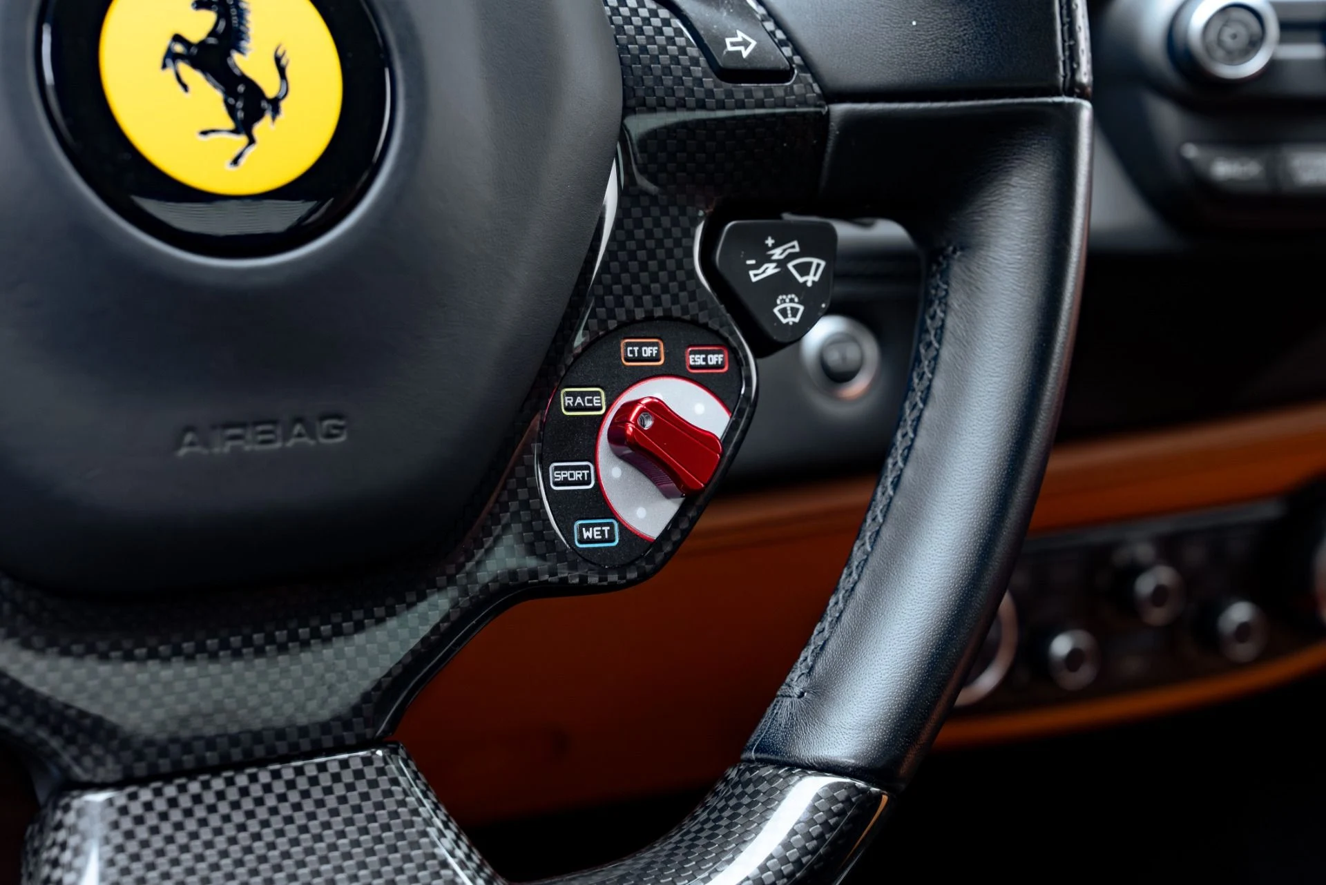 mph046_2342057188_Used_2018_Ferrari_488_GTB_1776815773_1cf38068d7