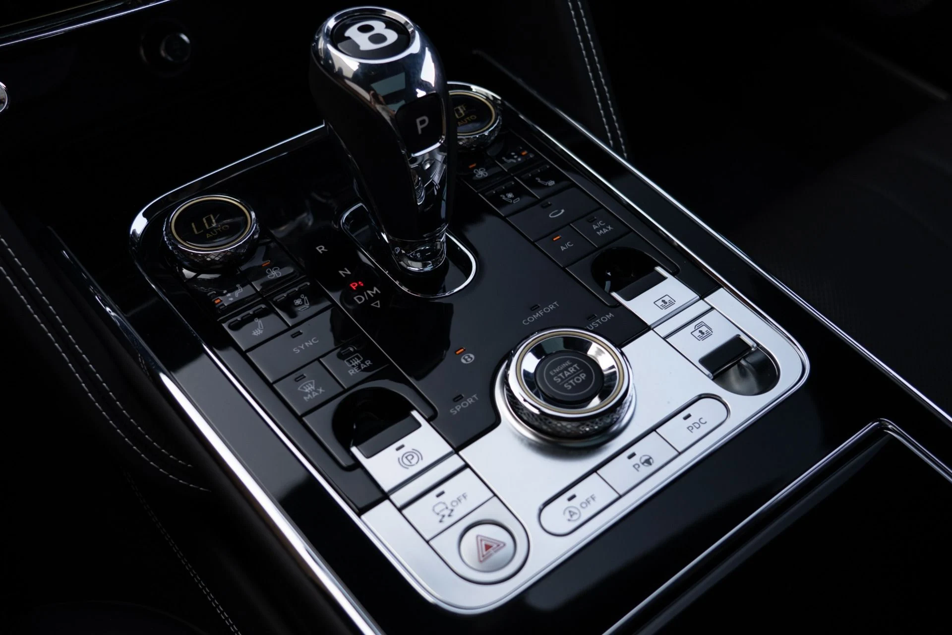 mph046_2366127729_Used_2024_Bentley_Flying_Spur_Edition_8_1757964643_5f46ab4d80