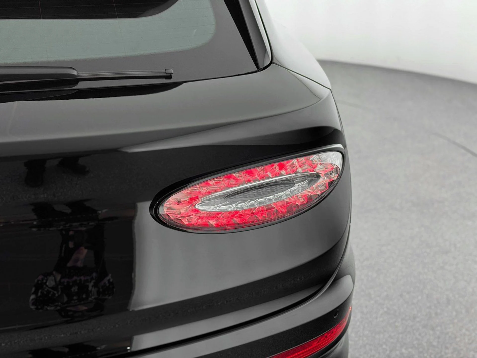 mph046_2366302412_5ab6439dddf600a455666a3a7a08d838x_5671f24c66