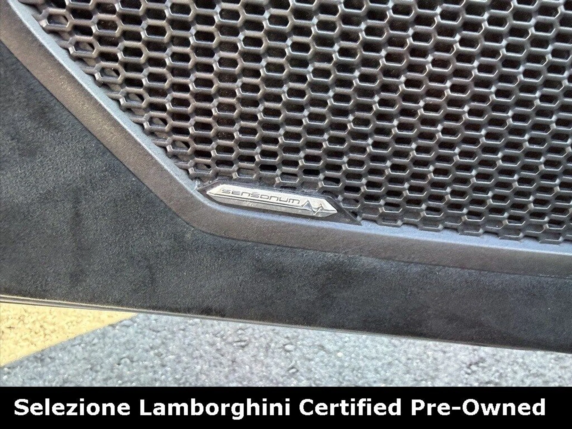 mph046_2387543776_21a4dd6e2198118dd6c64580c6b652d4x_9d848ab131