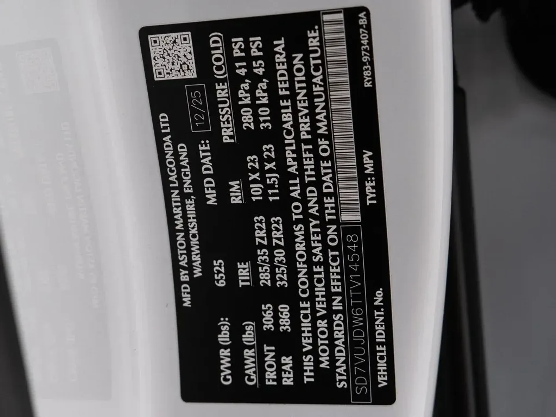 mph046_2394537424_d0c8622e70eeef2d065a526280626041_18608ab2c6