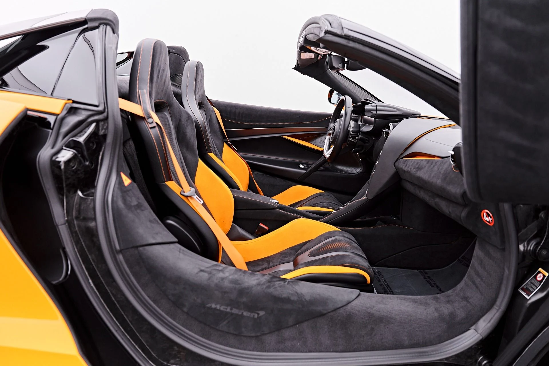 mph046_2420527213_Used_2025_Mc_Laren_750_S_1786993812_9edf488b67