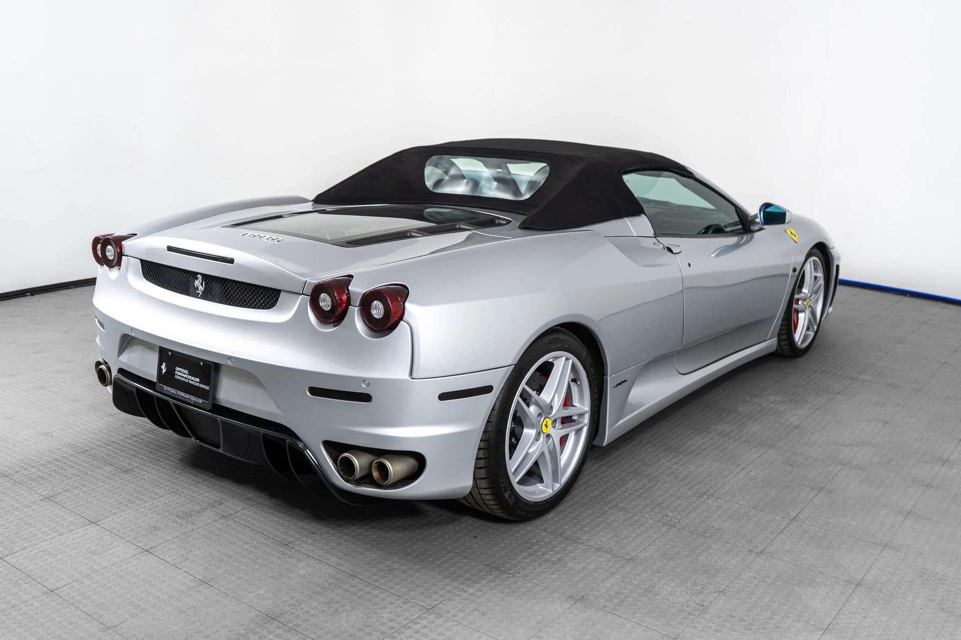 mph046_2426589416_e2c6360e_778f_4aaf_8129_db61efc6d3f3_54ddc01302