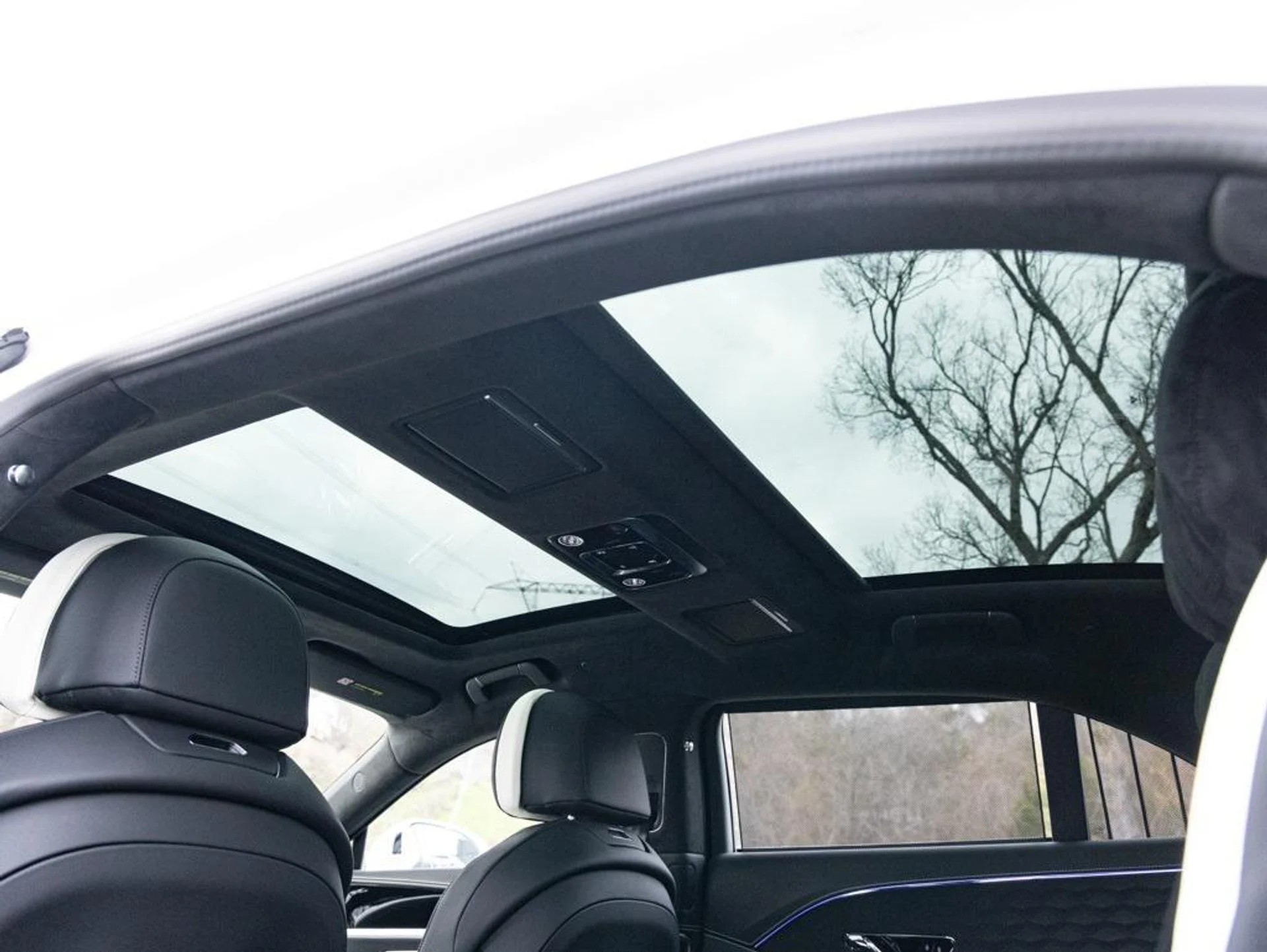 mph046_2436664902_403809833_67c2342f6b5617b02de637c4_0e21d54562