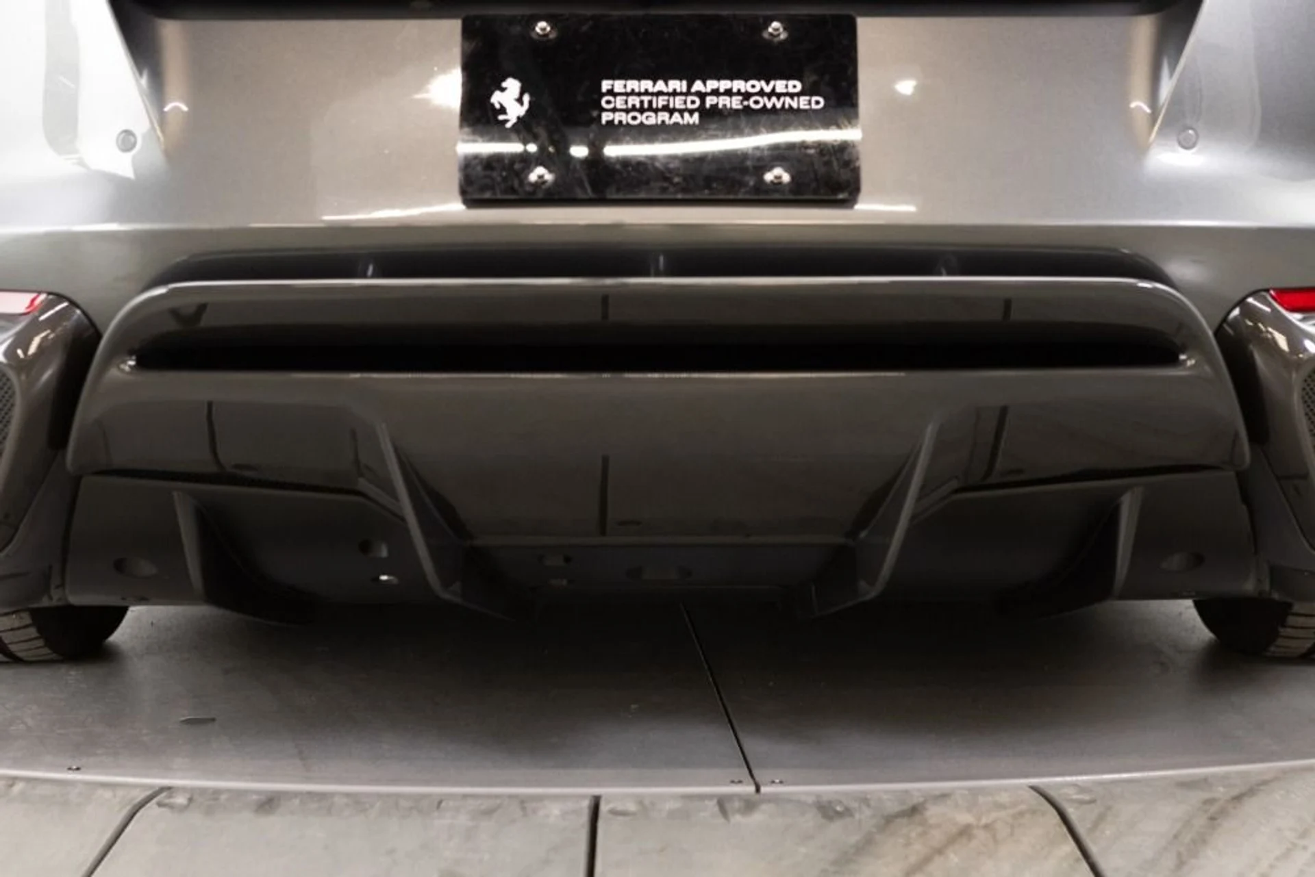 mph046_2445654820_Used_2023_Ferrari_812_GTS_7c48d39057
