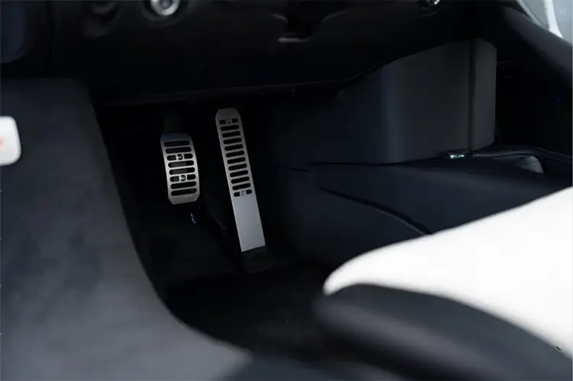 mph046_2447480048_DW_Zag5l_Q_Vd_I2gj_Jc_med_870e2f7bfd