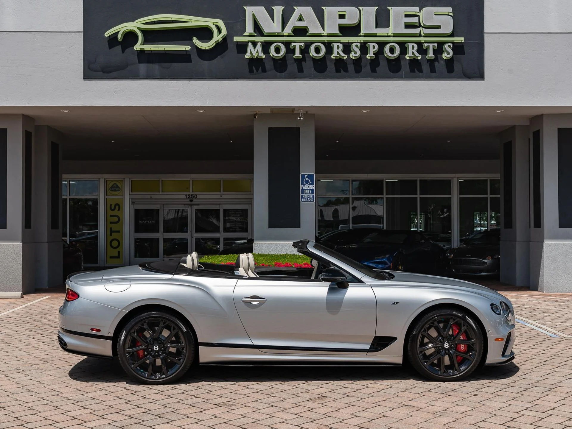 mph046_2449812681_Used_2023_Bentley_Continental_GTC_S_GT_V8_1777583242_15ffb11045