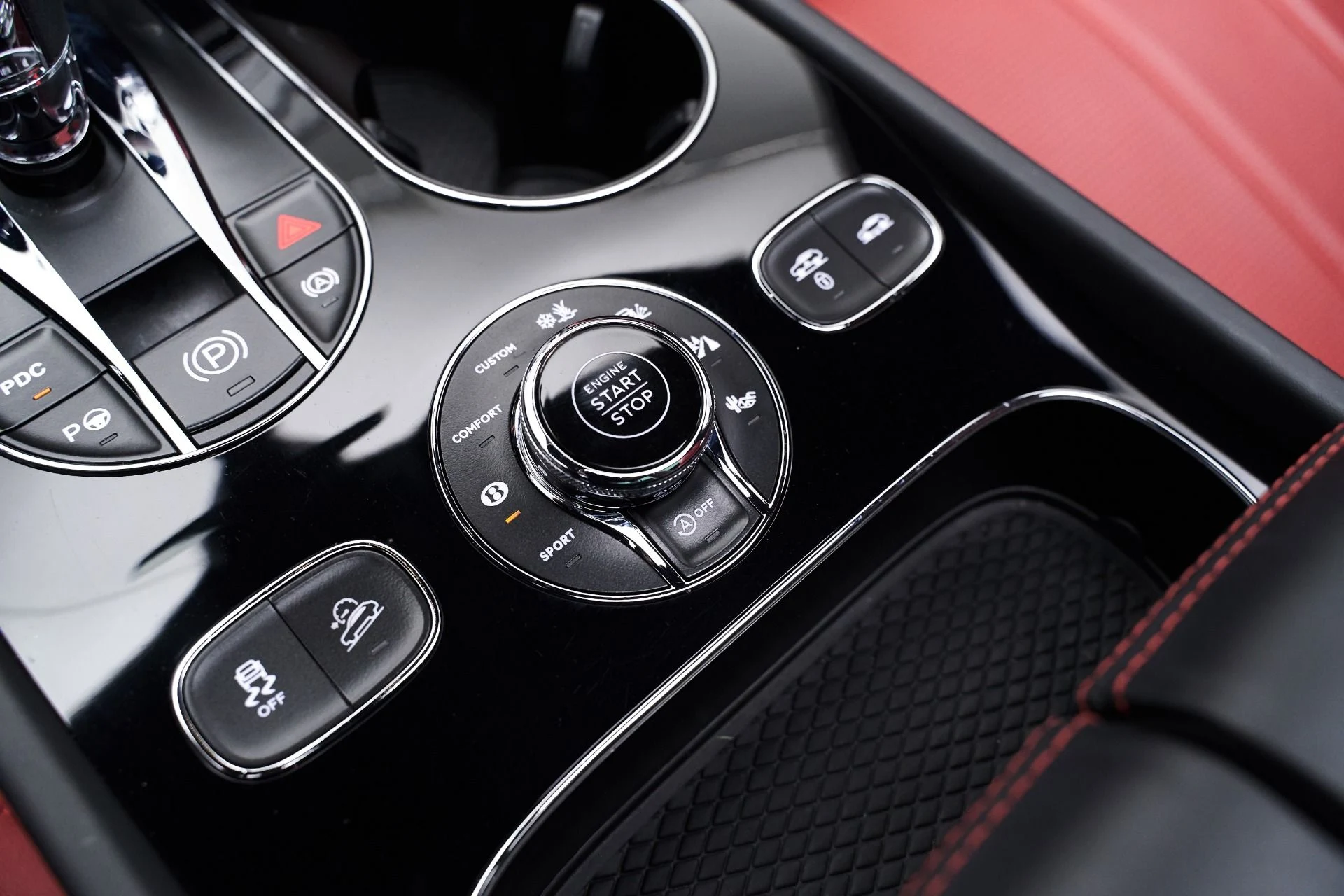 mph046_2475590172_Used_2017_Bentley_Bentayga_W12_1648839985_f48d0a5661