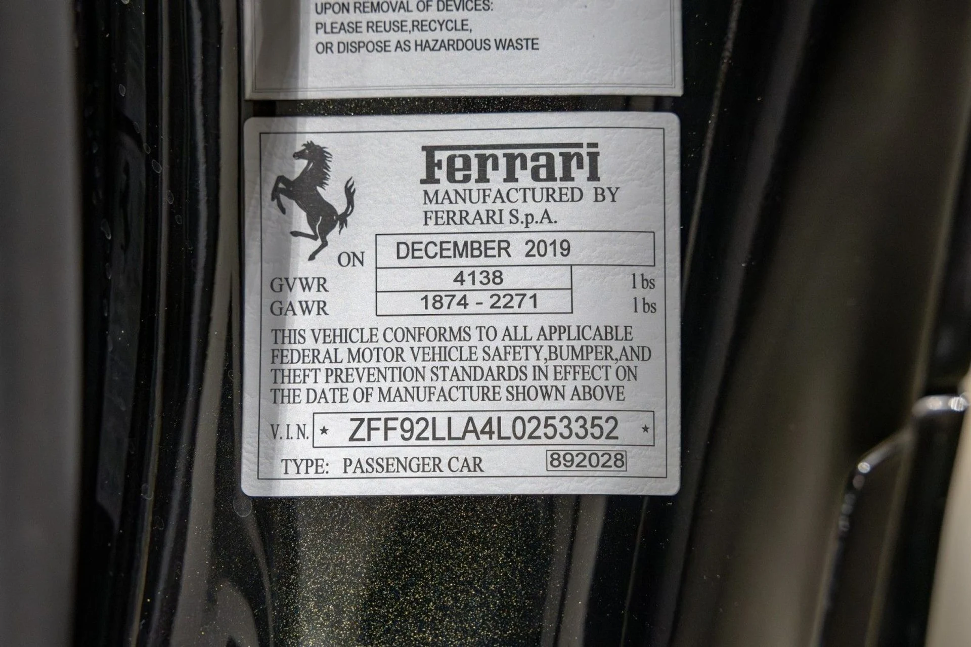 mph046_2491081490_p_Q_6cb9490996