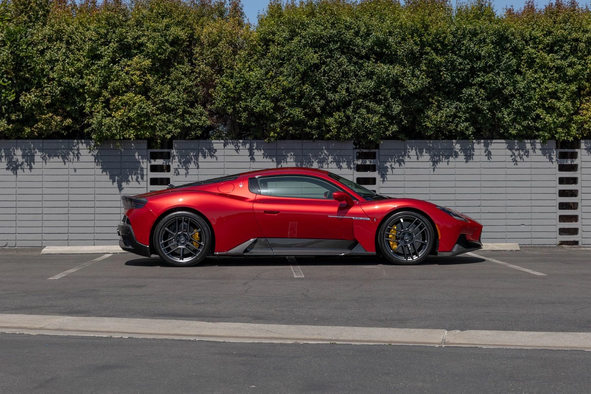 mph046_2495743144_Used_2022_Maserati_MC_20_1747769267_56a6c5d7b8