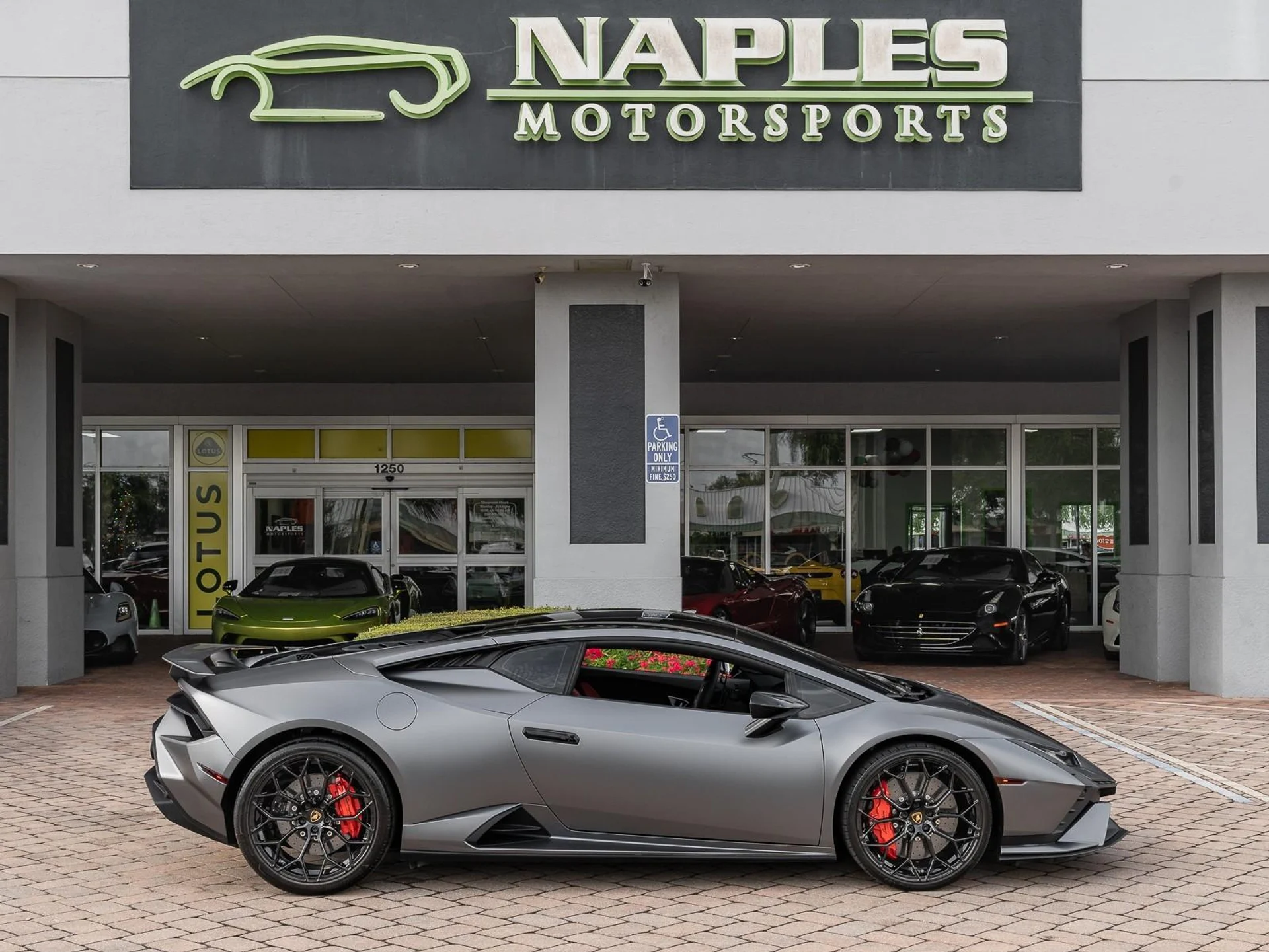 mph046_2536016149_Used_2024_Lamborghini_Huracan_Tecnica_1766091991_e891fc9c71