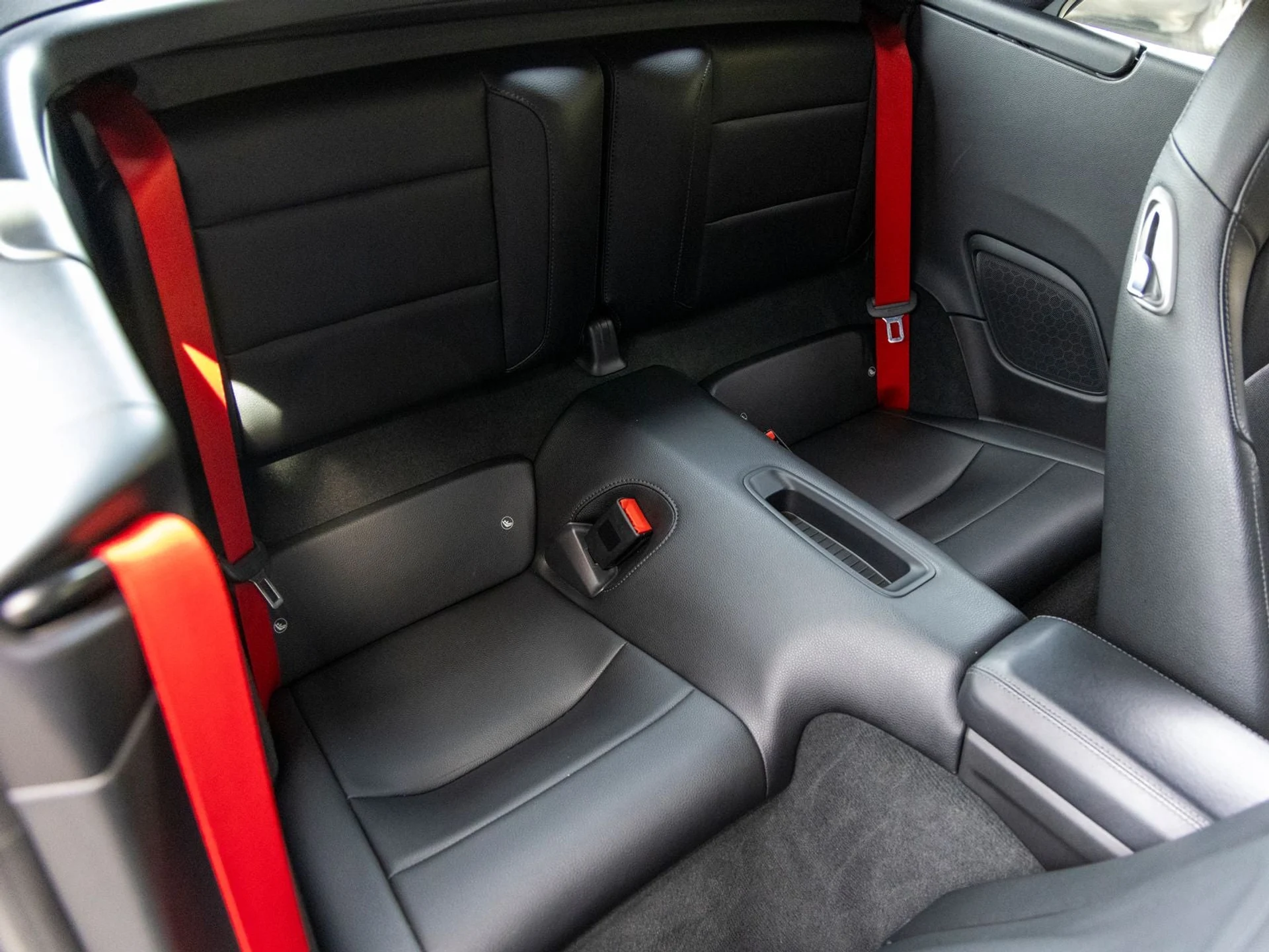 mph046_2537236060_47_1656299ce4