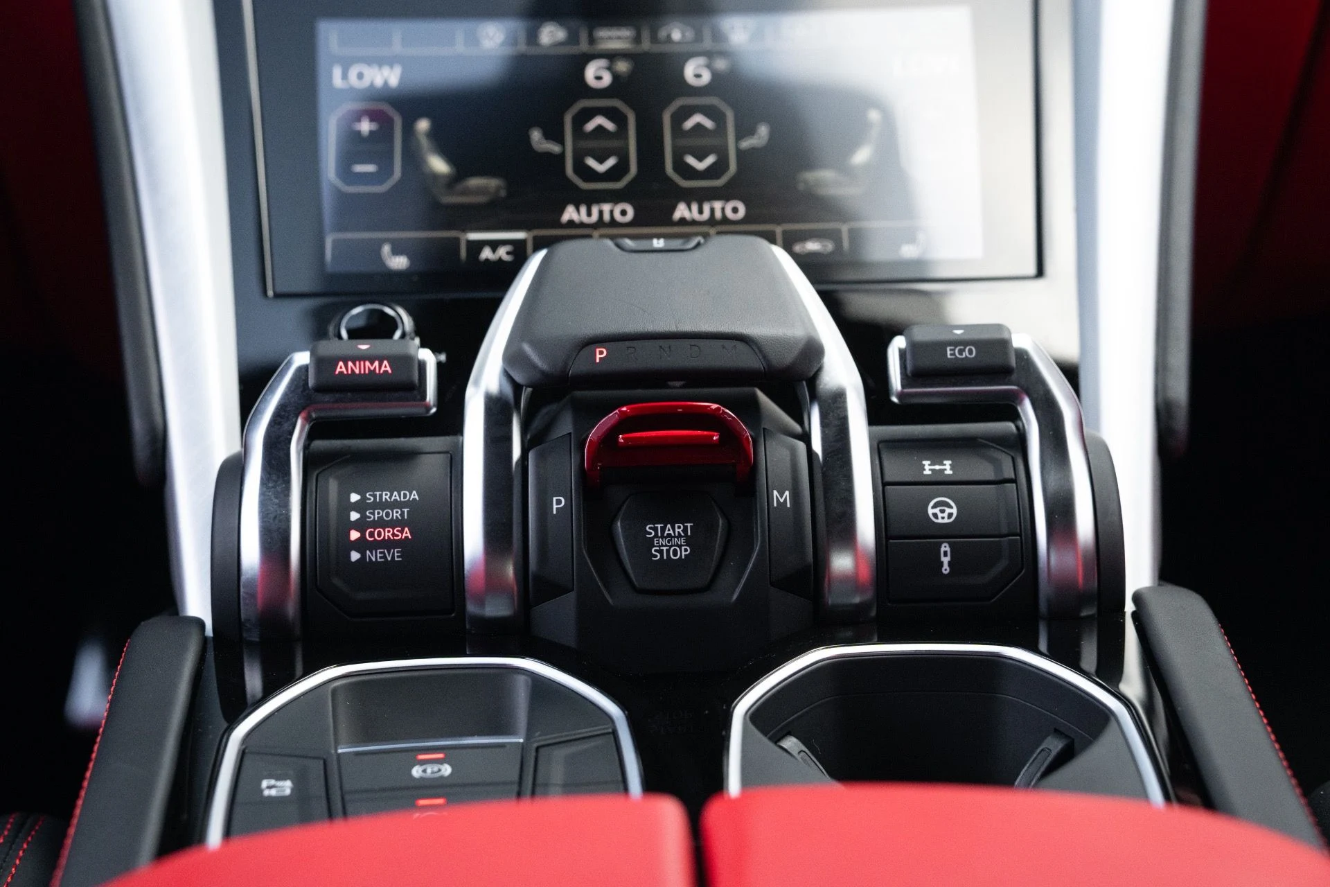 mph046_2556790100_Used_2022_Lamborghini_Urus_1778780626_94bdc43936