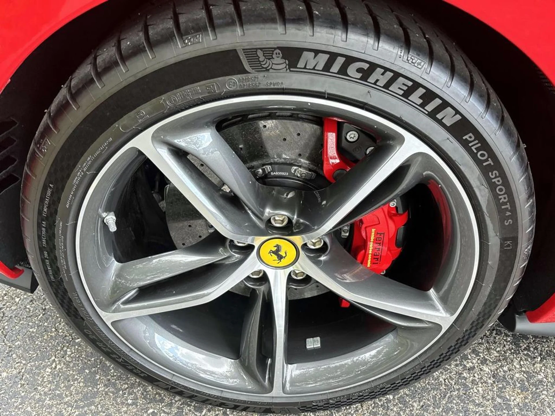 mph046_2582165806_828fa00049380cd76508ba2c16853da2x_ee74166703